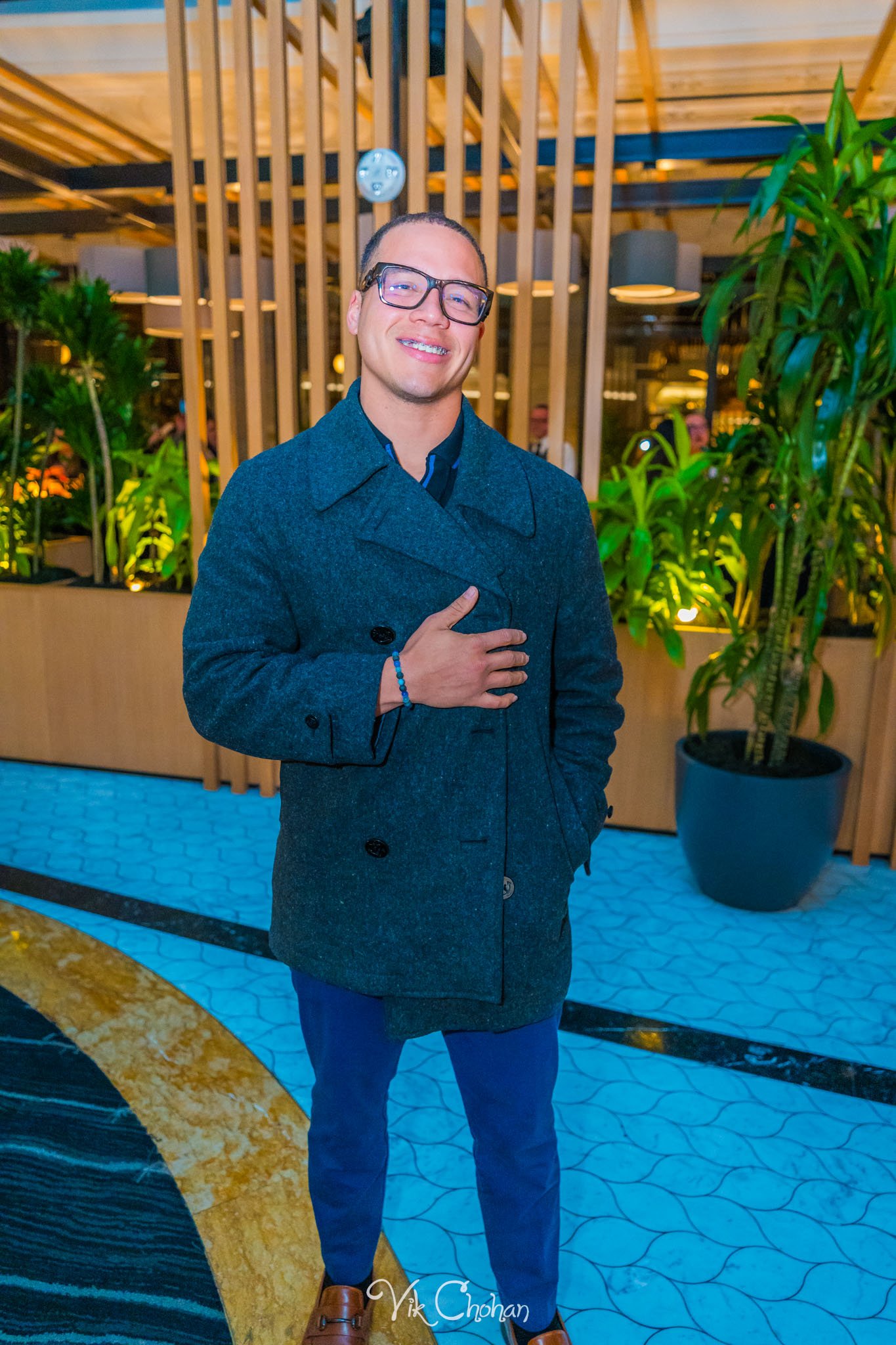 2025-11-18-INTRODeuce-Industry-Night-at-BOA-Steakhouse-Vik-Chohan-Photography-VCP-024.jpg