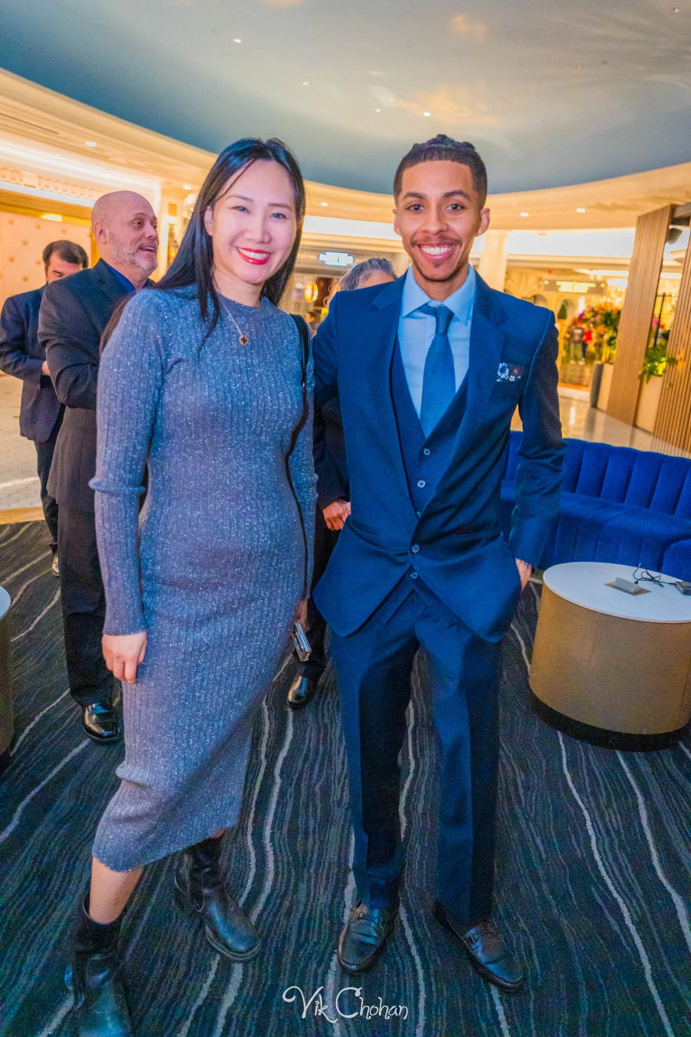 2025-11-18-INTRODeuce-Industry-Night-at-BOA-Steakhouse-Vik-Chohan-Photography-VCP-033.jpg