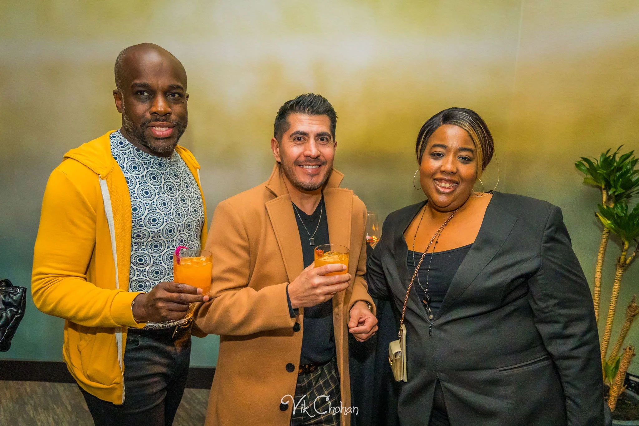2025-11-18-INTRODeuce-Industry-Night-at-BOA-Steakhouse-Vik-Chohan-Photography-VCP-076.jpg