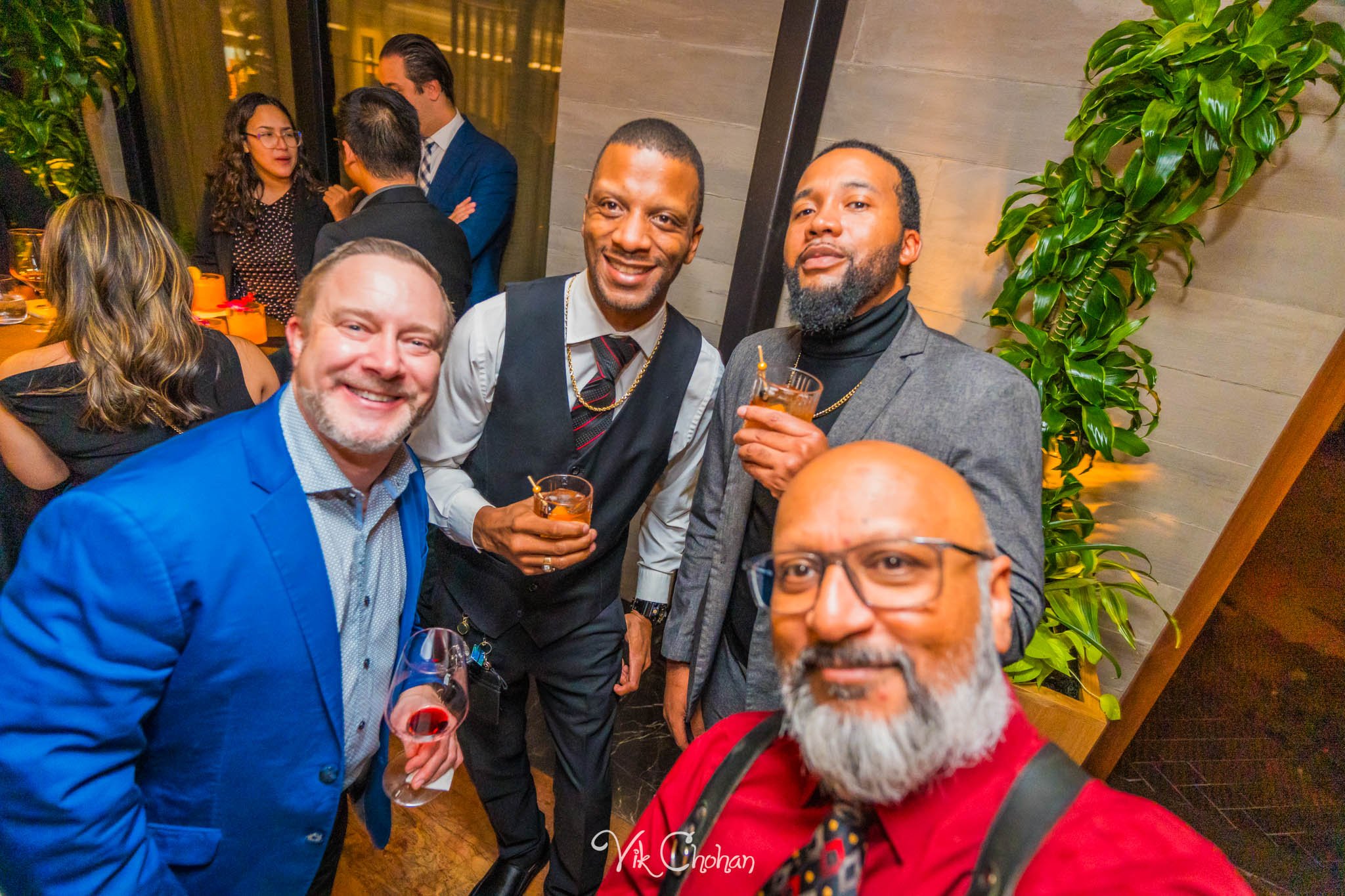 2025-11-18-INTRODeuce-Industry-Night-at-BOA-Steakhouse-Vik-Chohan-Photography-VCP-081.jpg