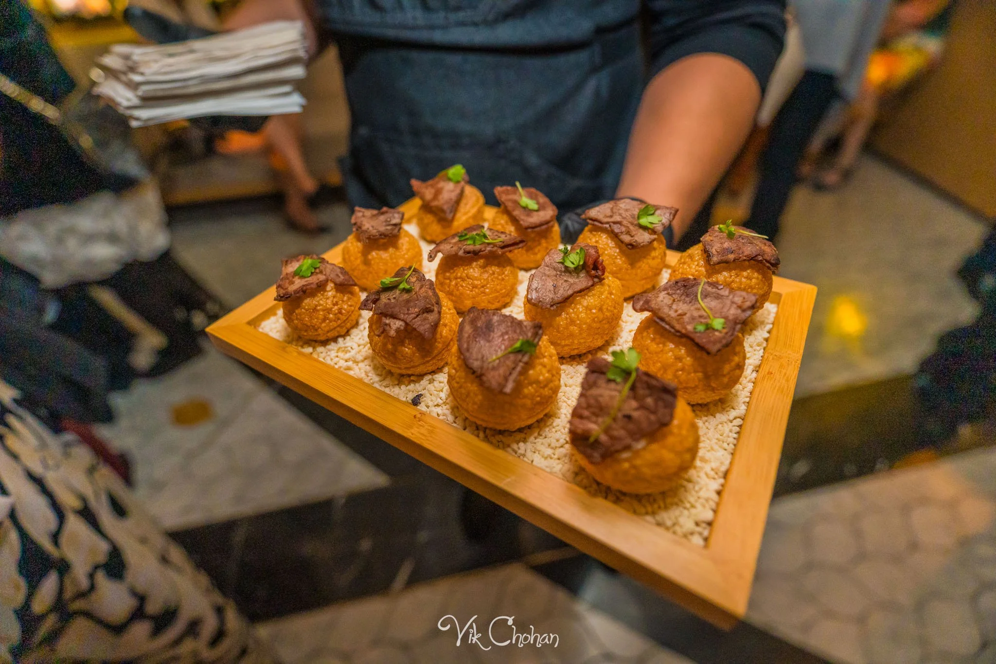 2025-11-18-INTRODeuce-Industry-Night-at-BOA-Steakhouse-Vik-Chohan-Photography-VCP-082.jpg