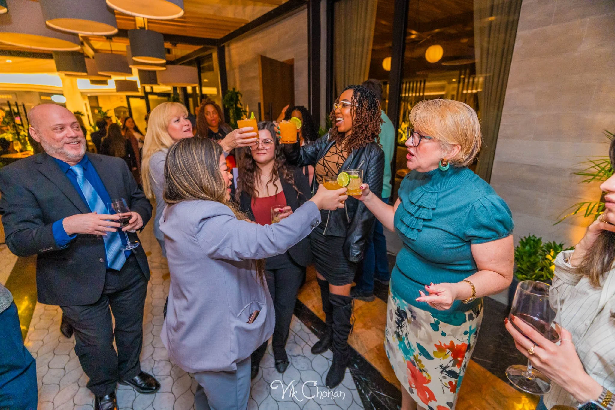 2025-11-18-INTRODeuce-Industry-Night-at-BOA-Steakhouse-Vik-Chohan-Photography-VCP-097.jpg