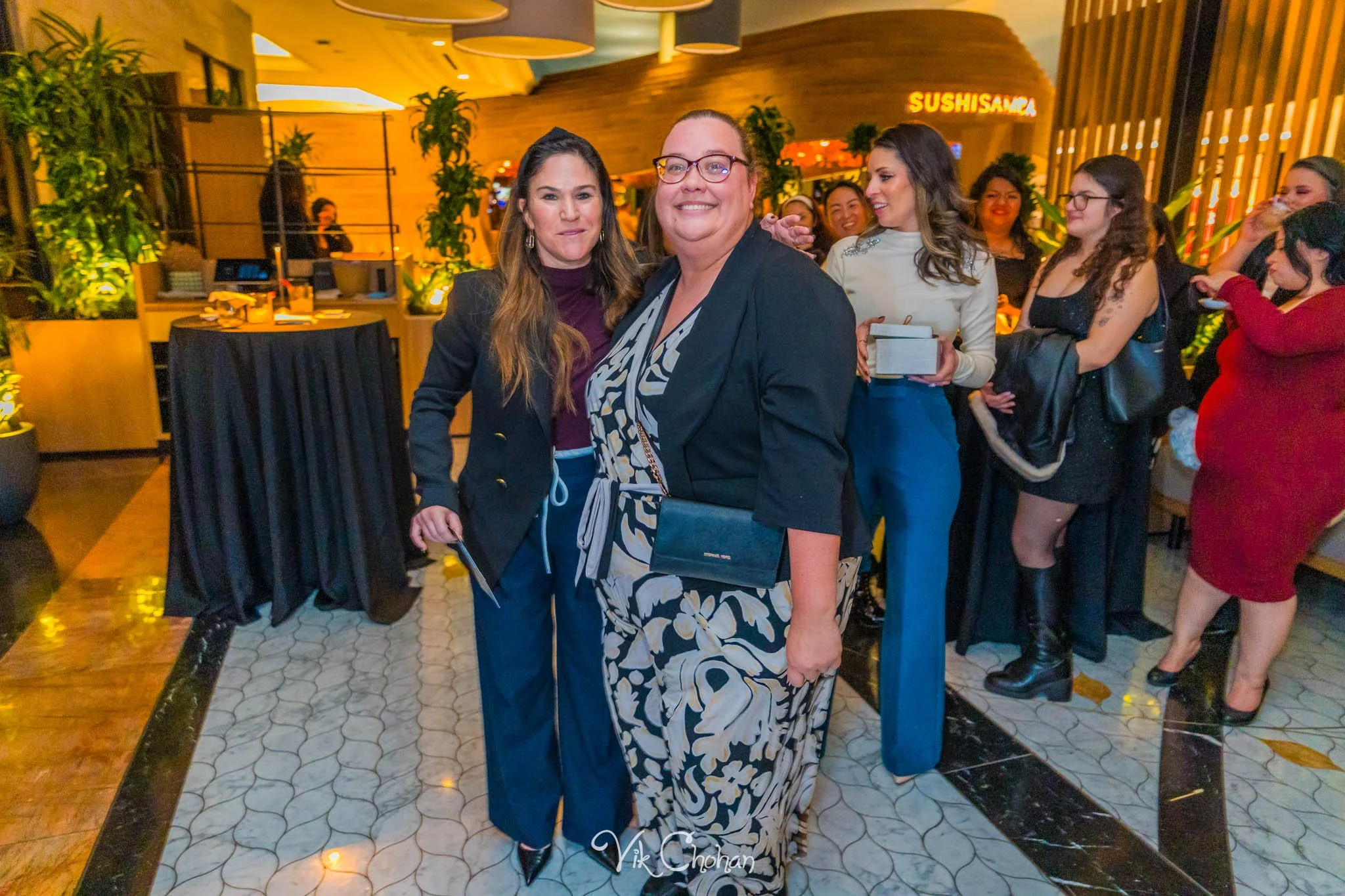 2025-11-18-INTRODeuce-Industry-Night-at-BOA-Steakhouse-Vik-Chohan-Photography-VCP-124.jpg