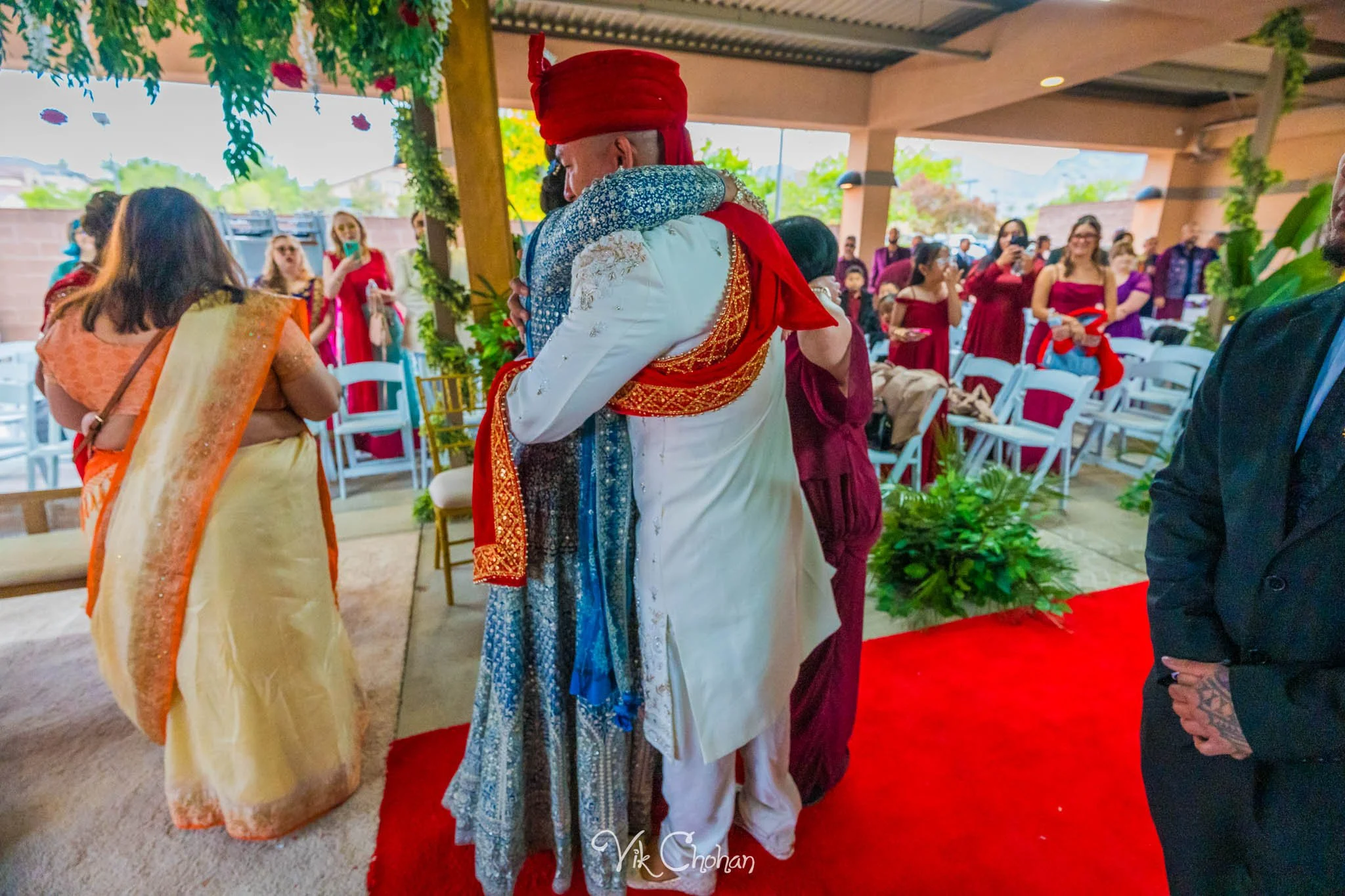 2025-11-15-Trishna-and-Cody-Indian-Wedding-Hindu-and-Jain-Temple-Vik-Chohan-Photography-Social-Media-VCP-185.jpg