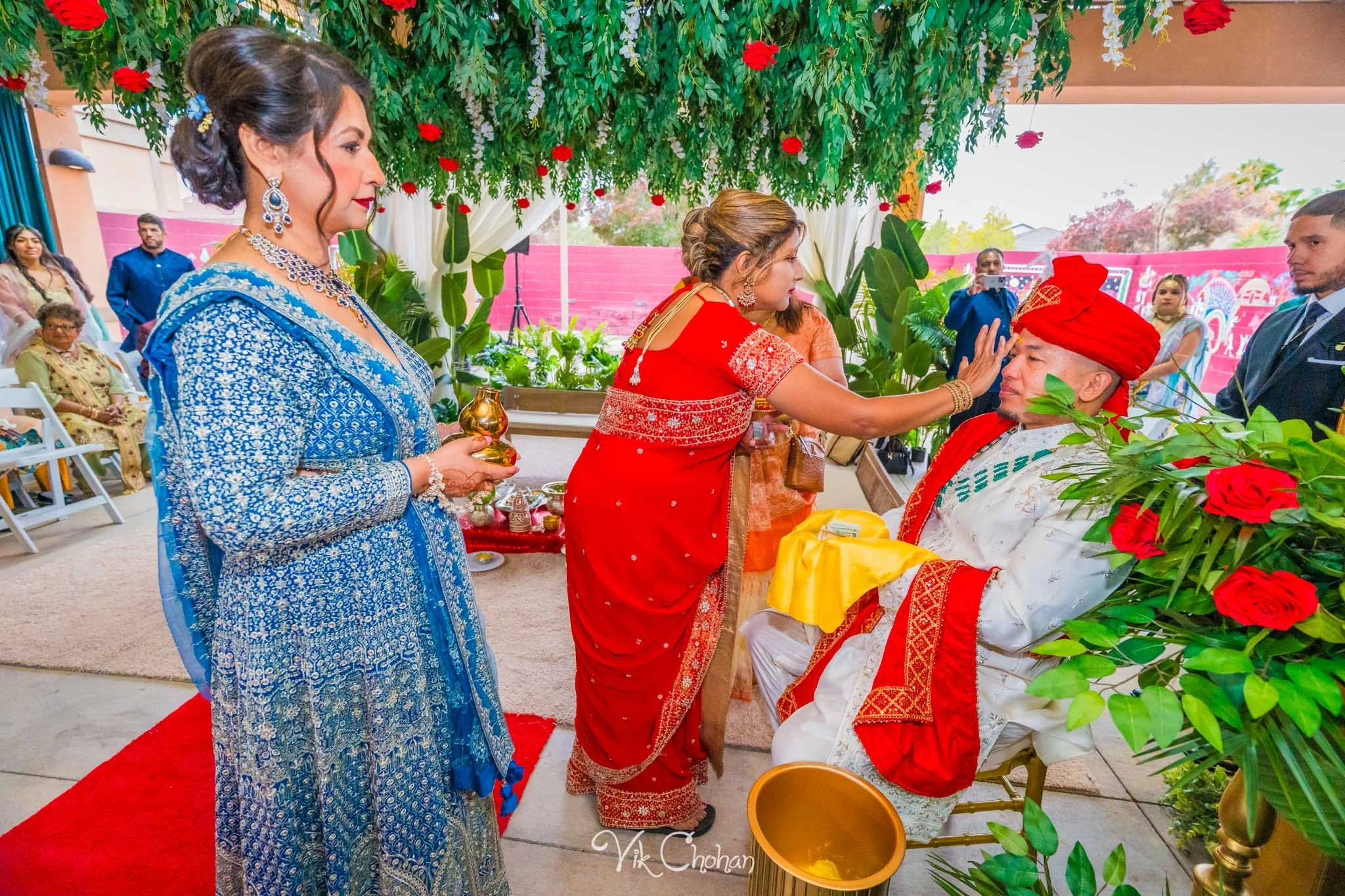 2025-11-15-Trishna-and-Cody-Indian-Wedding-Hindu-and-Jain-Temple-Vik-Chohan-Photography-Social-Media-VCP-194.jpg