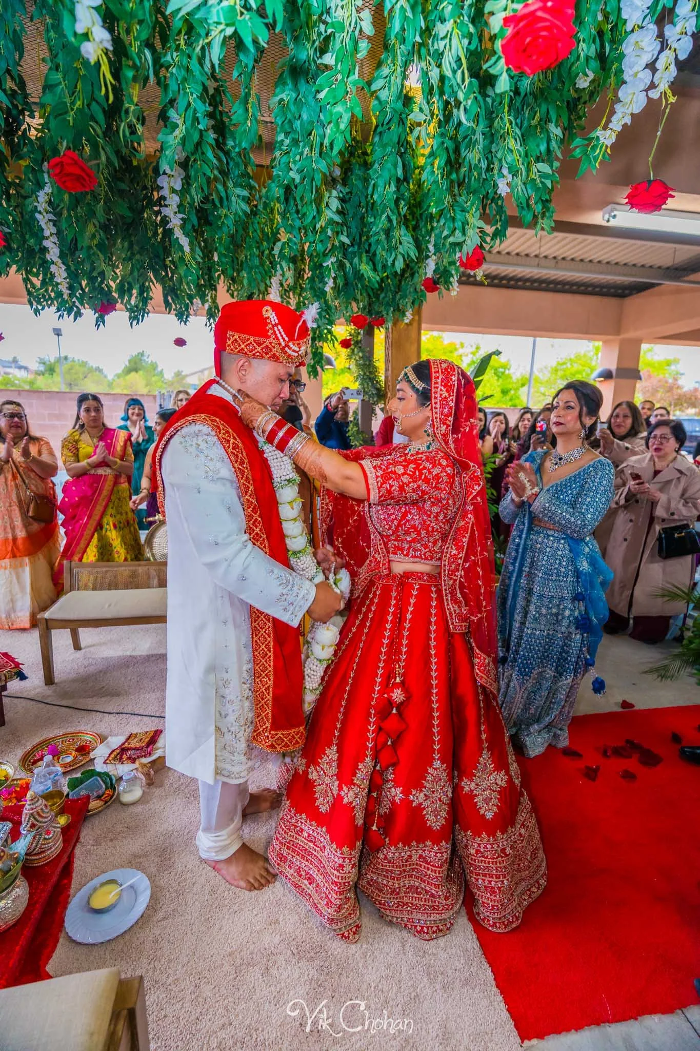2025-11-15-Trishna-and-Cody-Indian-Wedding-Hindu-and-Jain-Temple-Vik-Chohan-Photography-Social-Media-VCP-309.jpg