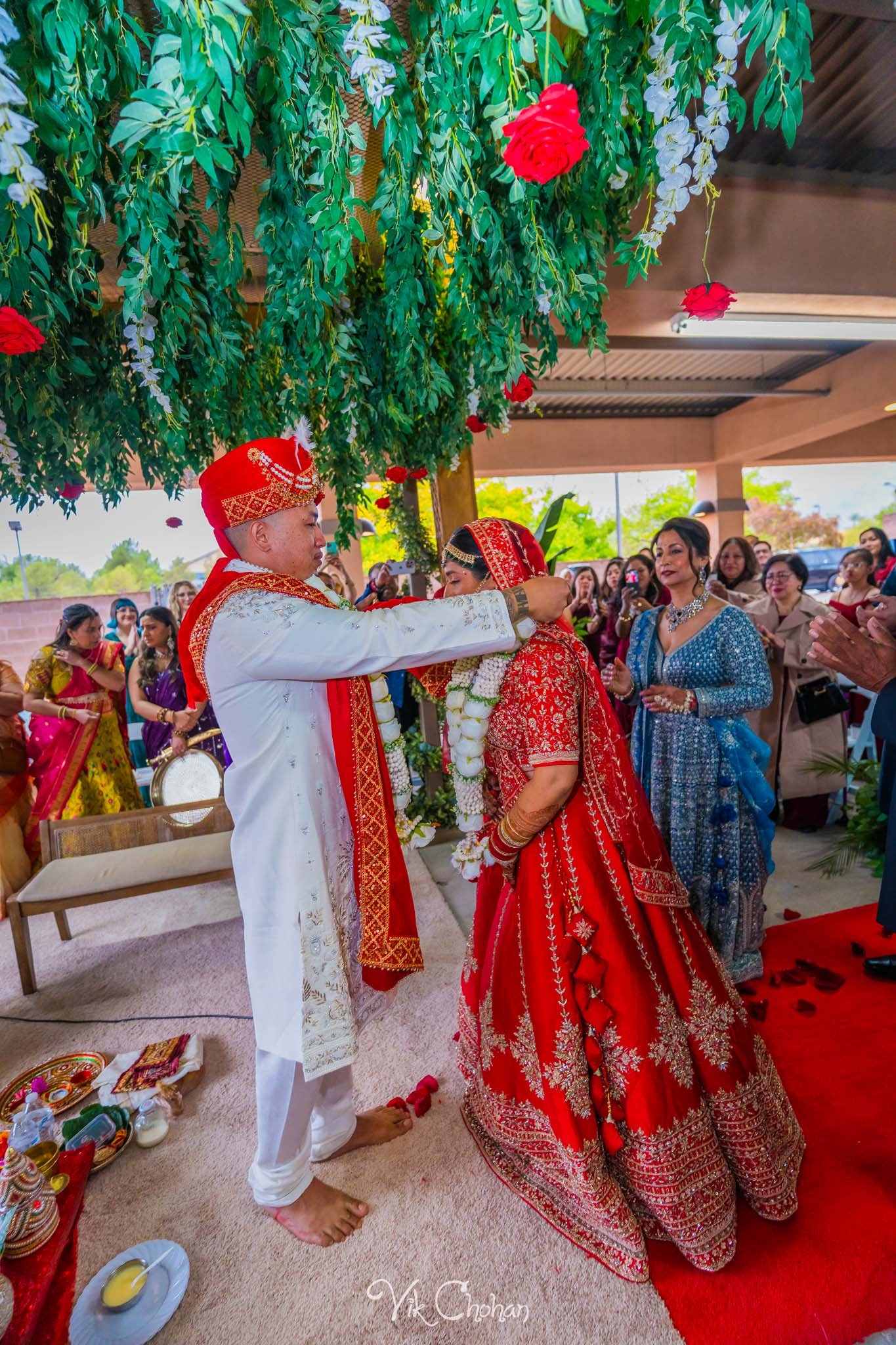 2025-11-15-Trishna-and-Cody-Indian-Wedding-Hindu-and-Jain-Temple-Vik-Chohan-Photography-Social-Media-VCP-311.jpg