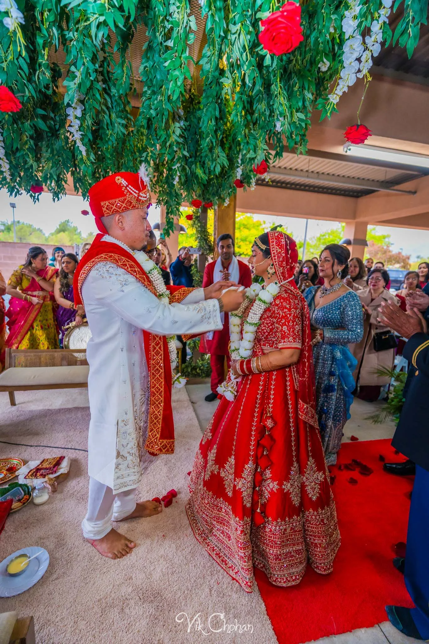 2025-11-15-Trishna-and-Cody-Indian-Wedding-Hindu-and-Jain-Temple-Vik-Chohan-Photography-Social-Media-VCP-312.jpg