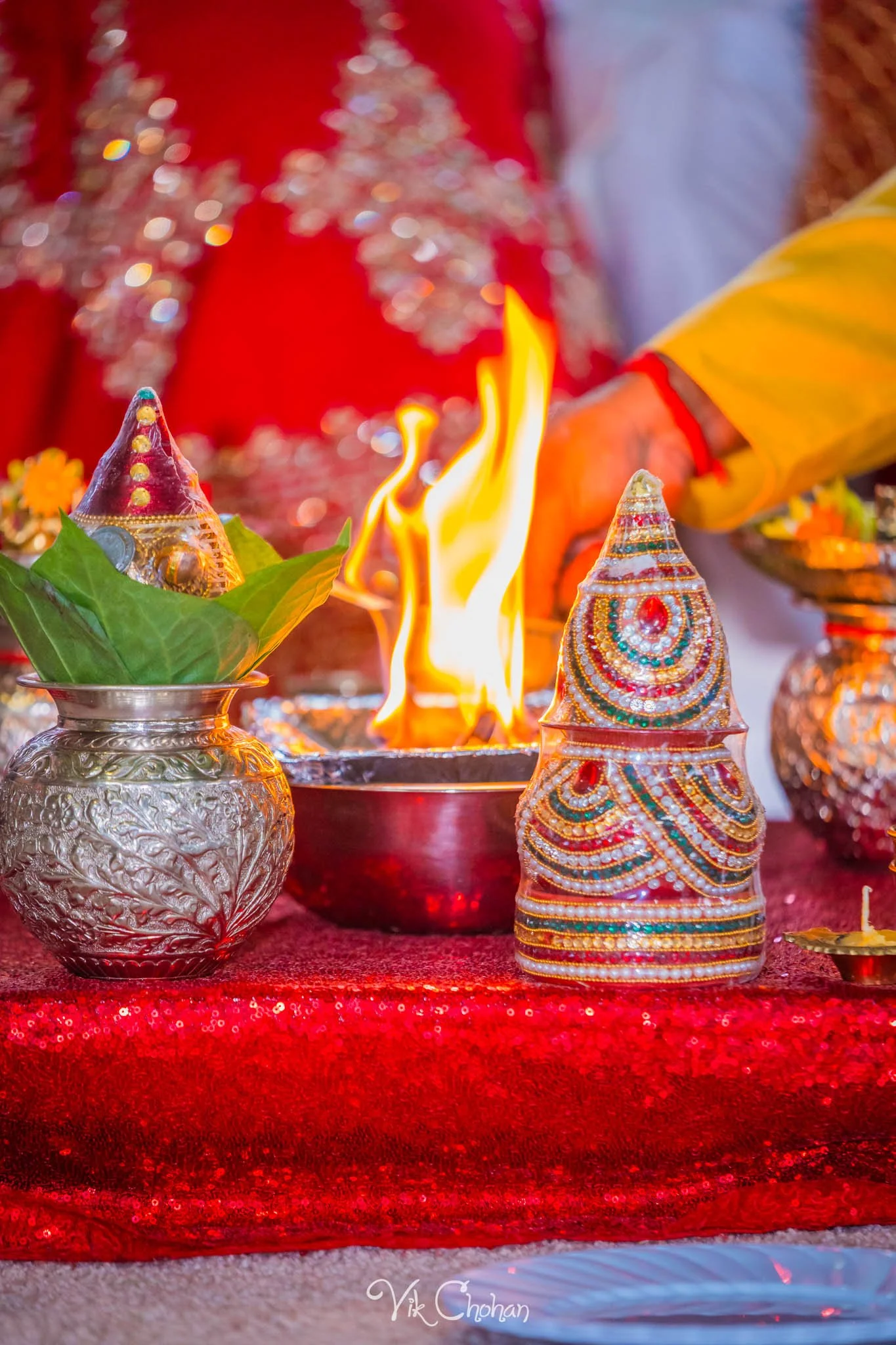 2025-11-15-Trishna-and-Cody-Indian-Wedding-Hindu-and-Jain-Temple-Vik-Chohan-Photography-Social-Media-VCP-331.jpg
