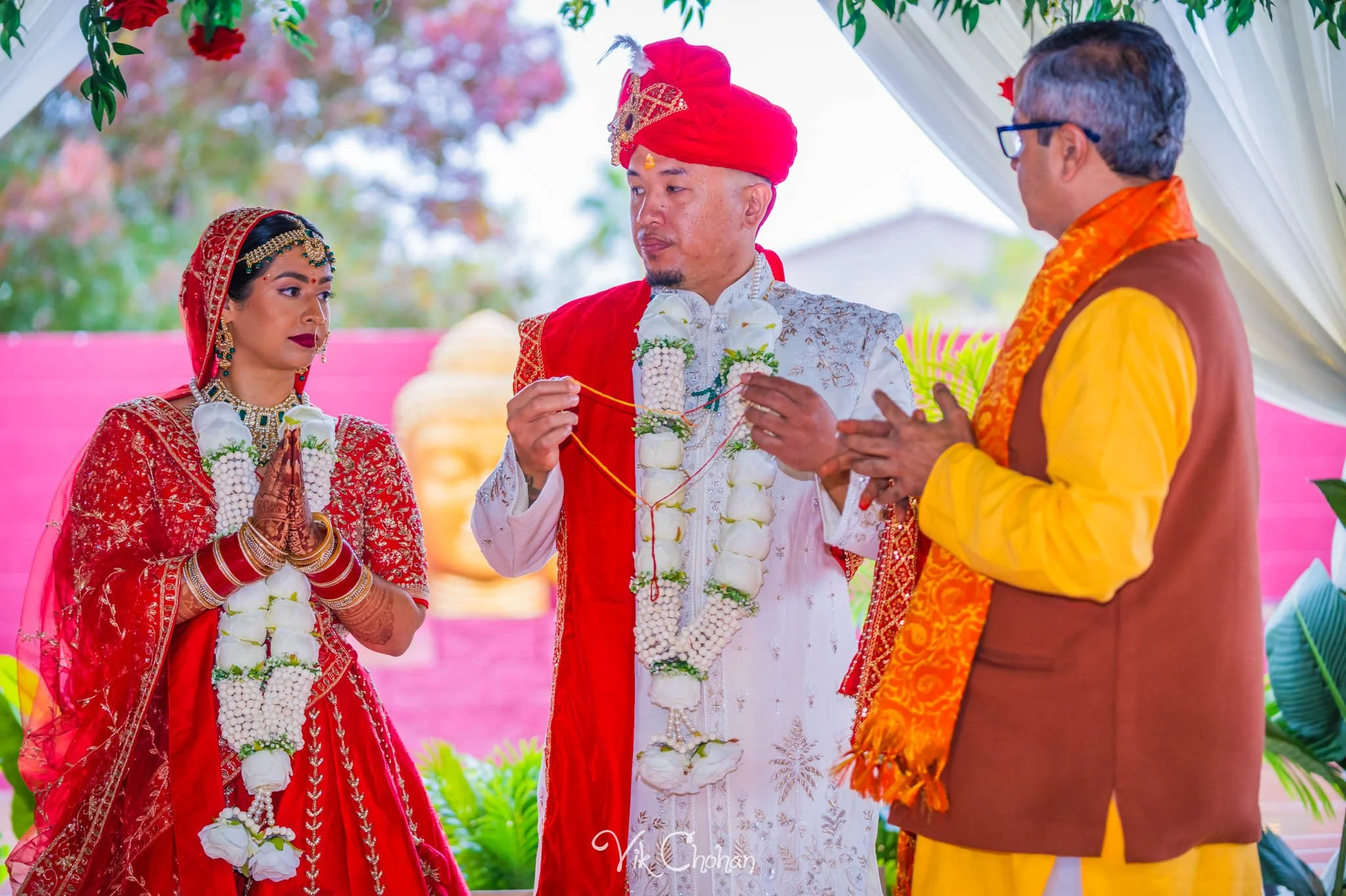 2025-11-15-Trishna-and-Cody-Indian-Wedding-Hindu-and-Jain-Temple-Vik-Chohan-Photography-Social-Media-VCP-413.jpg