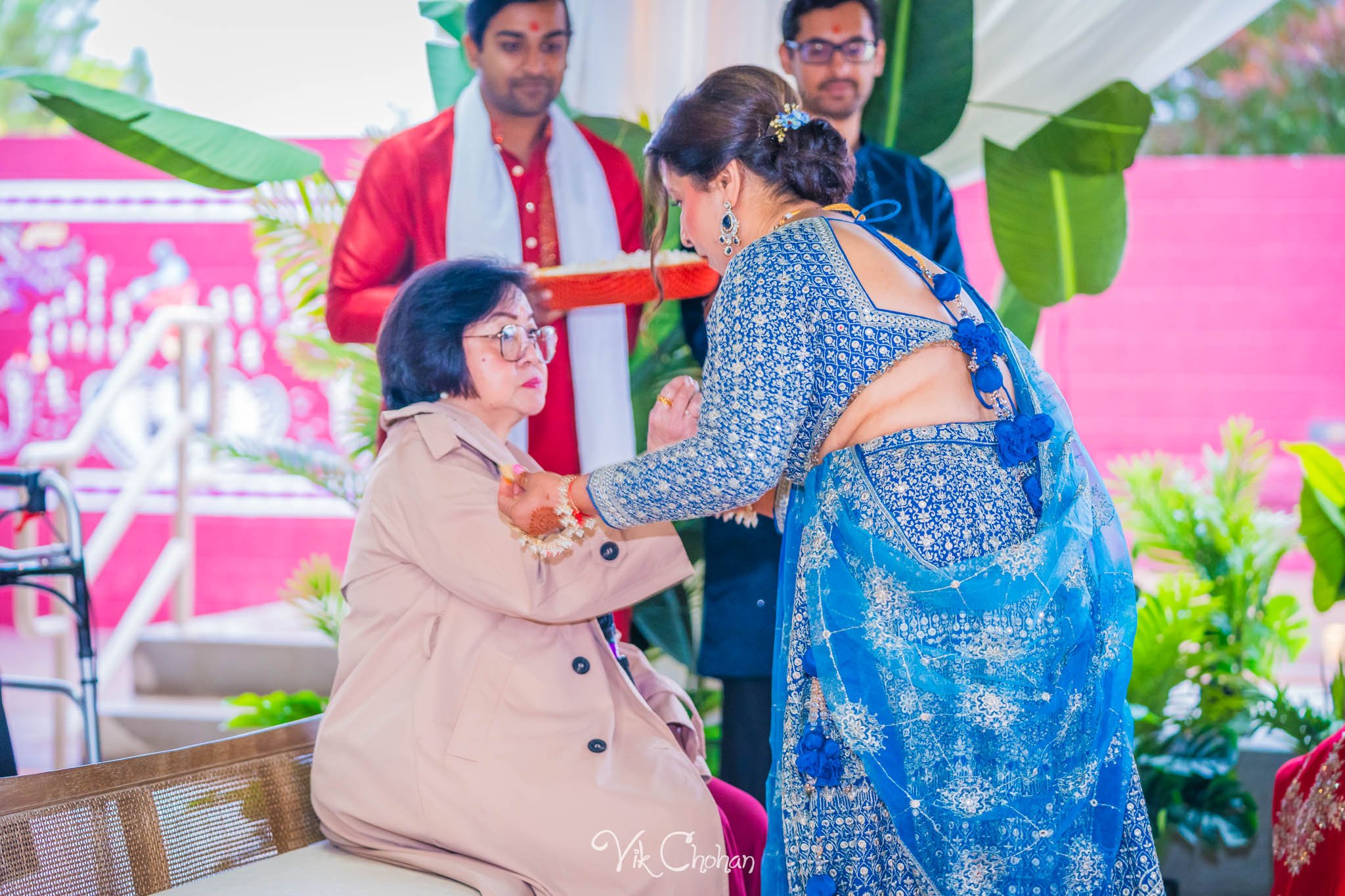 2025-11-15-Trishna-and-Cody-Indian-Wedding-Hindu-and-Jain-Temple-Vik-Chohan-Photography-Social-Media-VCP-449.jpg
