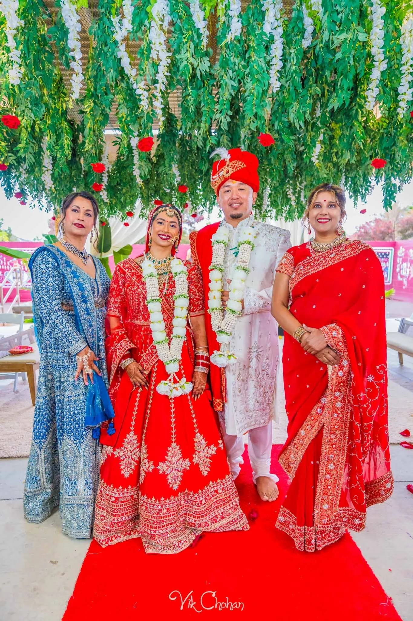 2025-11-15-Trishna-and-Cody-Indian-Wedding-Hindu-and-Jain-Temple-Vik-Chohan-Photography-Social-Media-VCP-550.jpg