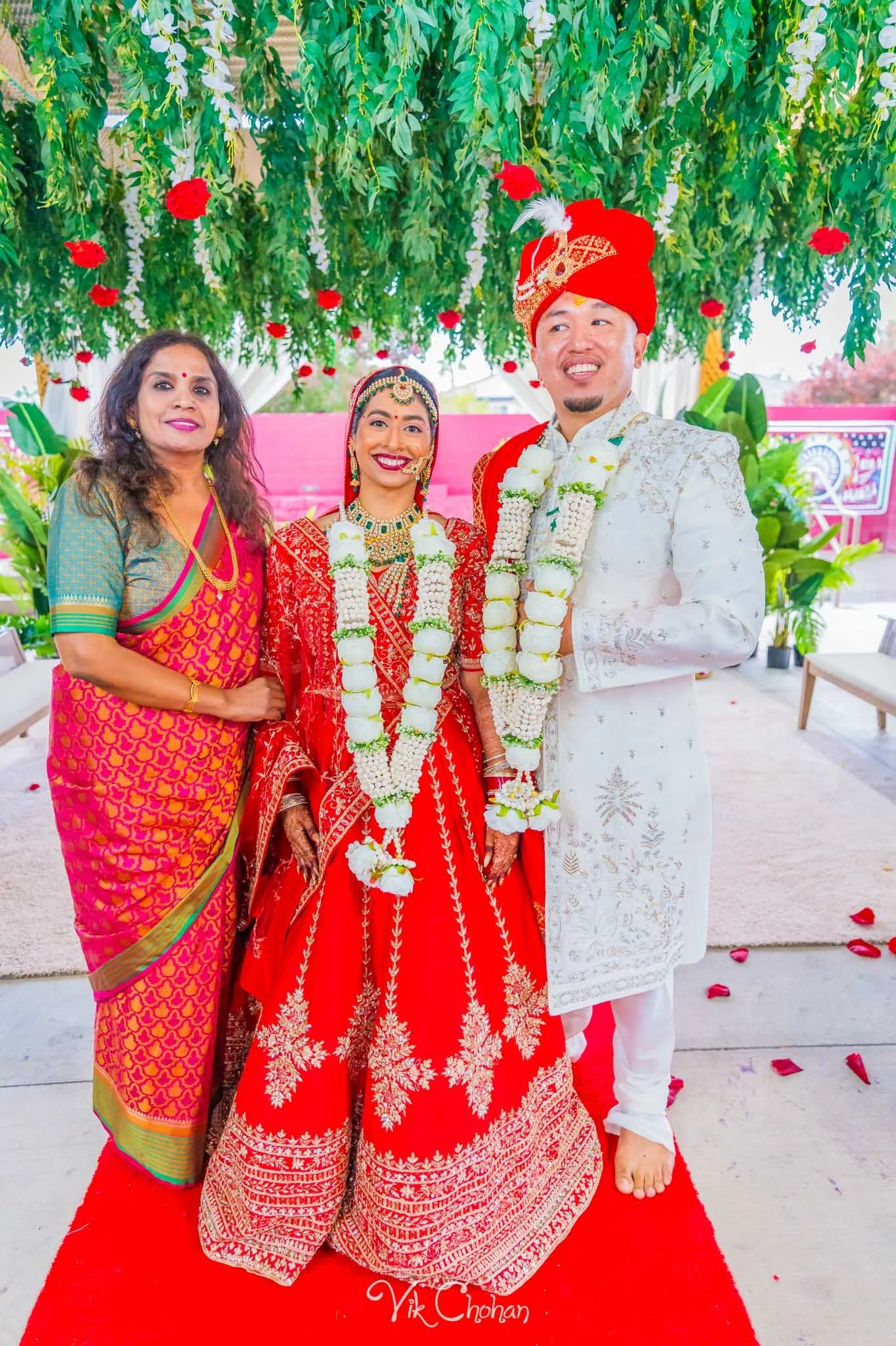 2025-11-15-Trishna-and-Cody-Indian-Wedding-Hindu-and-Jain-Temple-Vik-Chohan-Photography-Social-Media-VCP-557.jpg