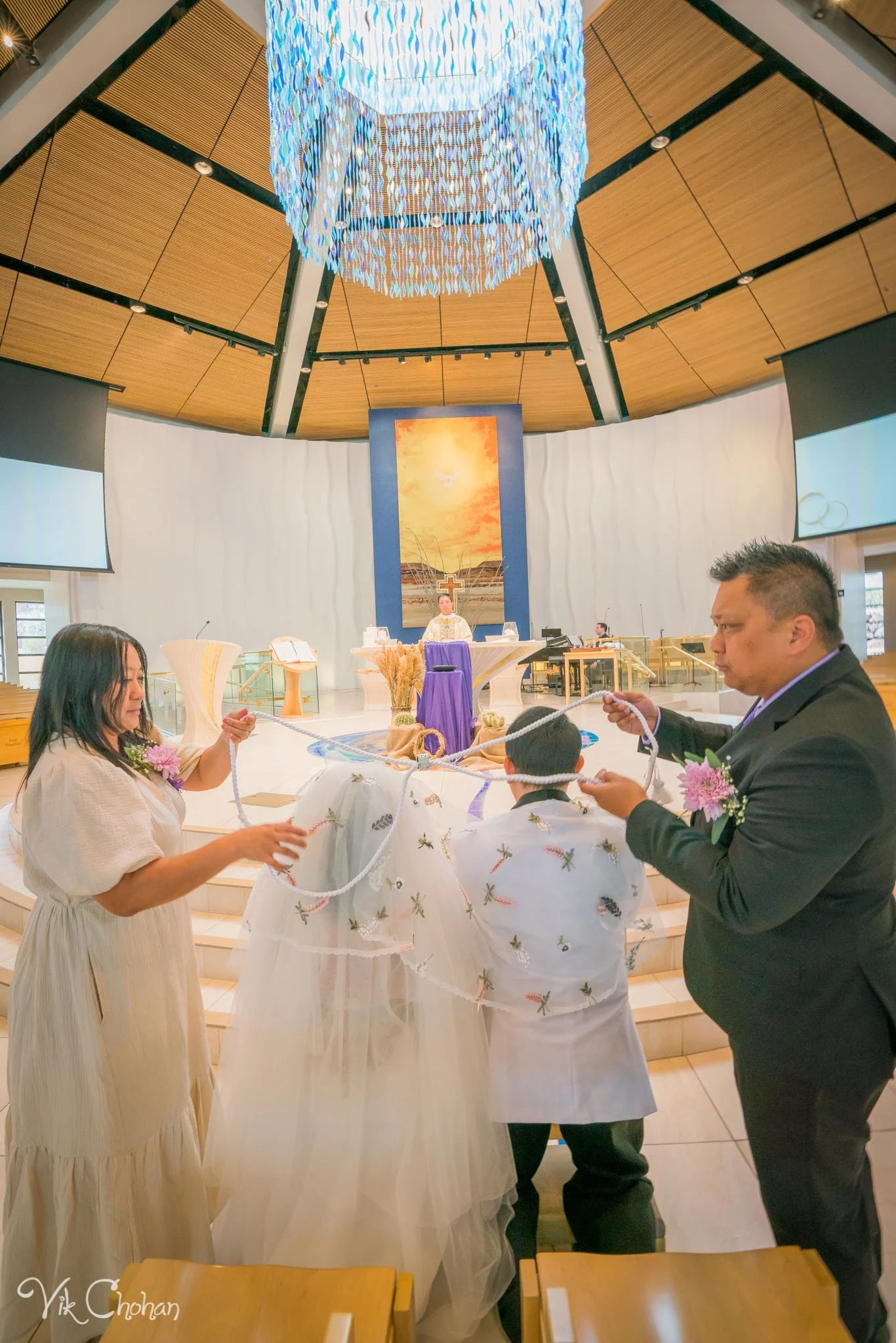 2022-03-19-Carolina-&-Rodelio-35th-Wedding-Anniversary-Vow-Renewal-Vik-Chohan-Photography-Photo-Booth-Social-Media-VCP-148.jpg