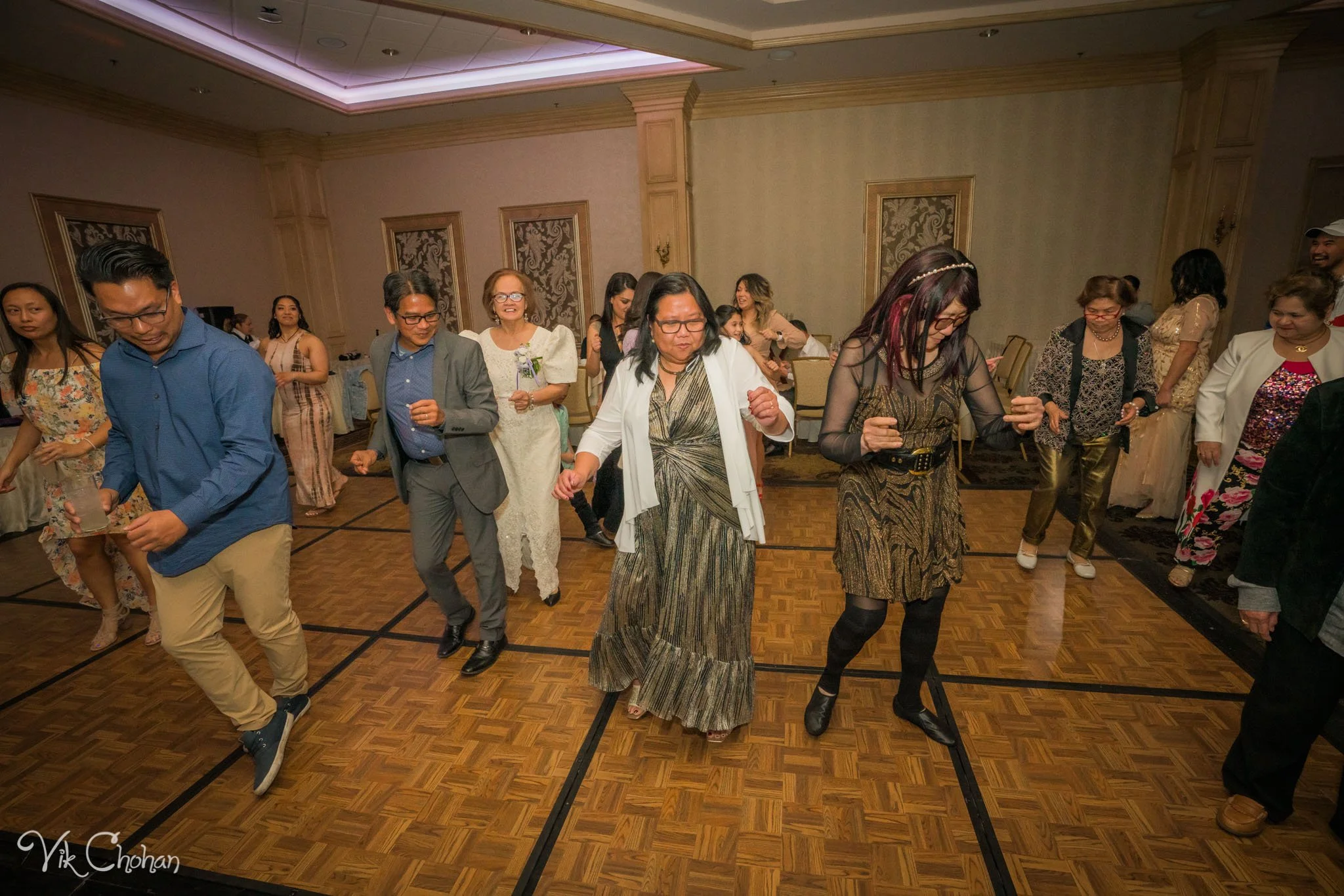 2022-03-19-Carolina-&-Rodelio-35th-Wedding-Anniversary-Vow-Renewal-Vik-Chohan-Photography-Photo-Booth-Social-Media-VCP-423.jpg