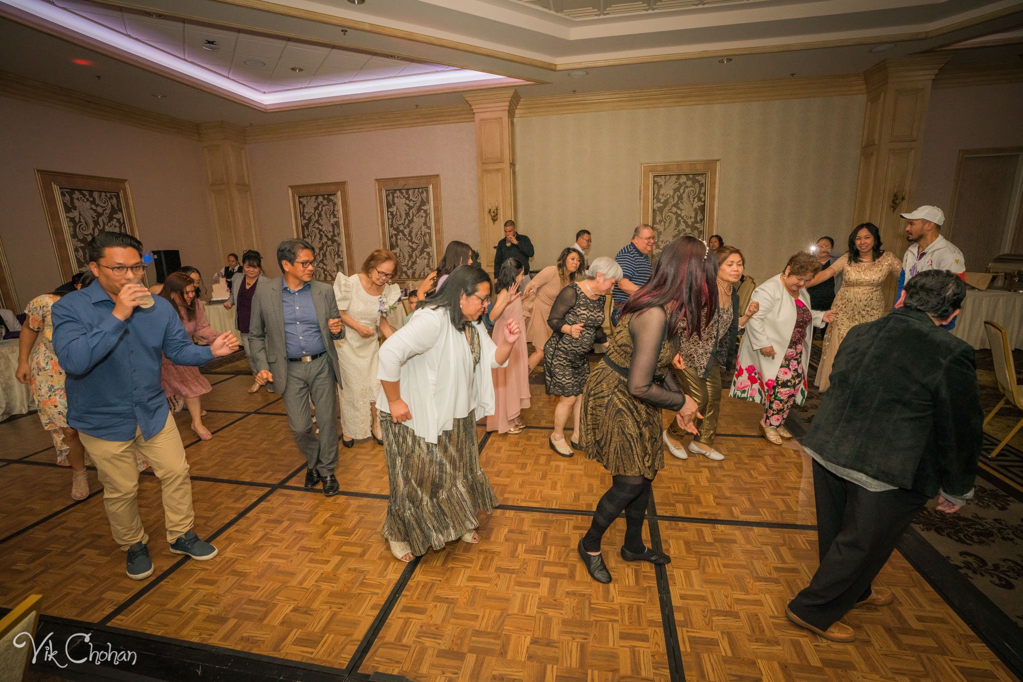 2022-03-19-Carolina-&-Rodelio-35th-Wedding-Anniversary-Vow-Renewal-Vik-Chohan-Photography-Photo-Booth-Social-Media-VCP-425.jpg