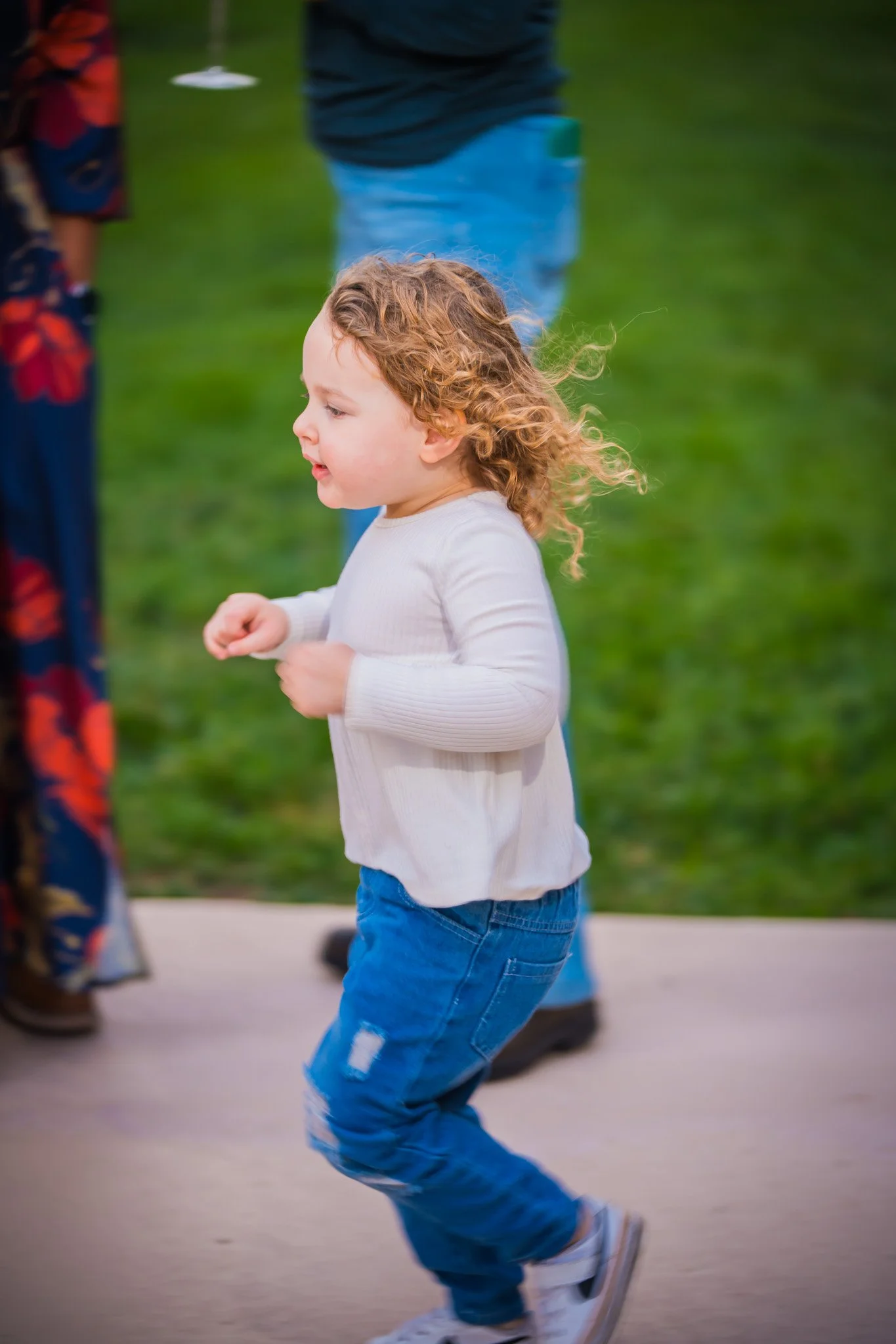 2025-11-22-Courtney-Family-Photography-nov-22nd-2025-Social-Media-002.jpg