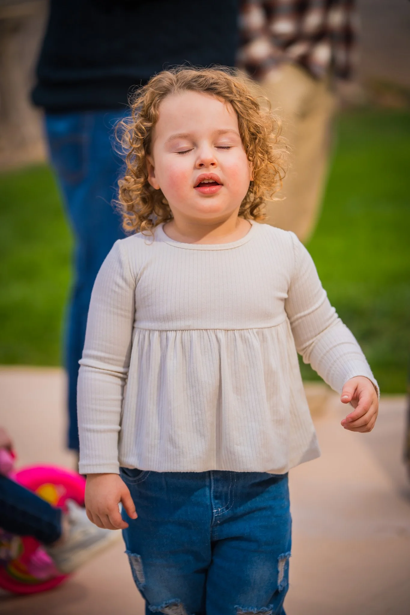 2025-11-22-Courtney-Family-Photography-nov-22nd-2025-Social-Media-011.jpg