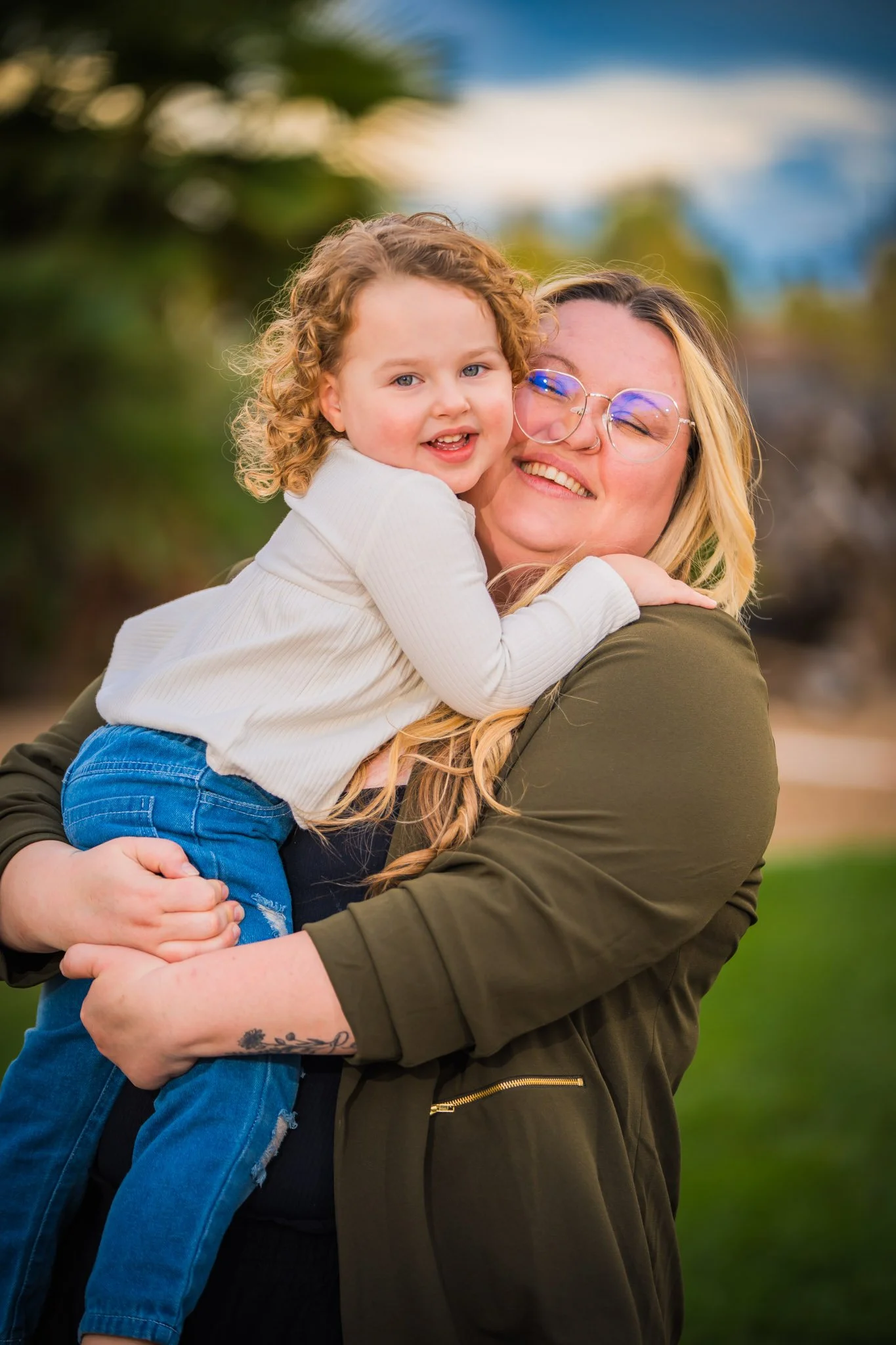 2025-11-22-Courtney-Family-Photography-nov-22nd-2025-Social-Media-032.jpg