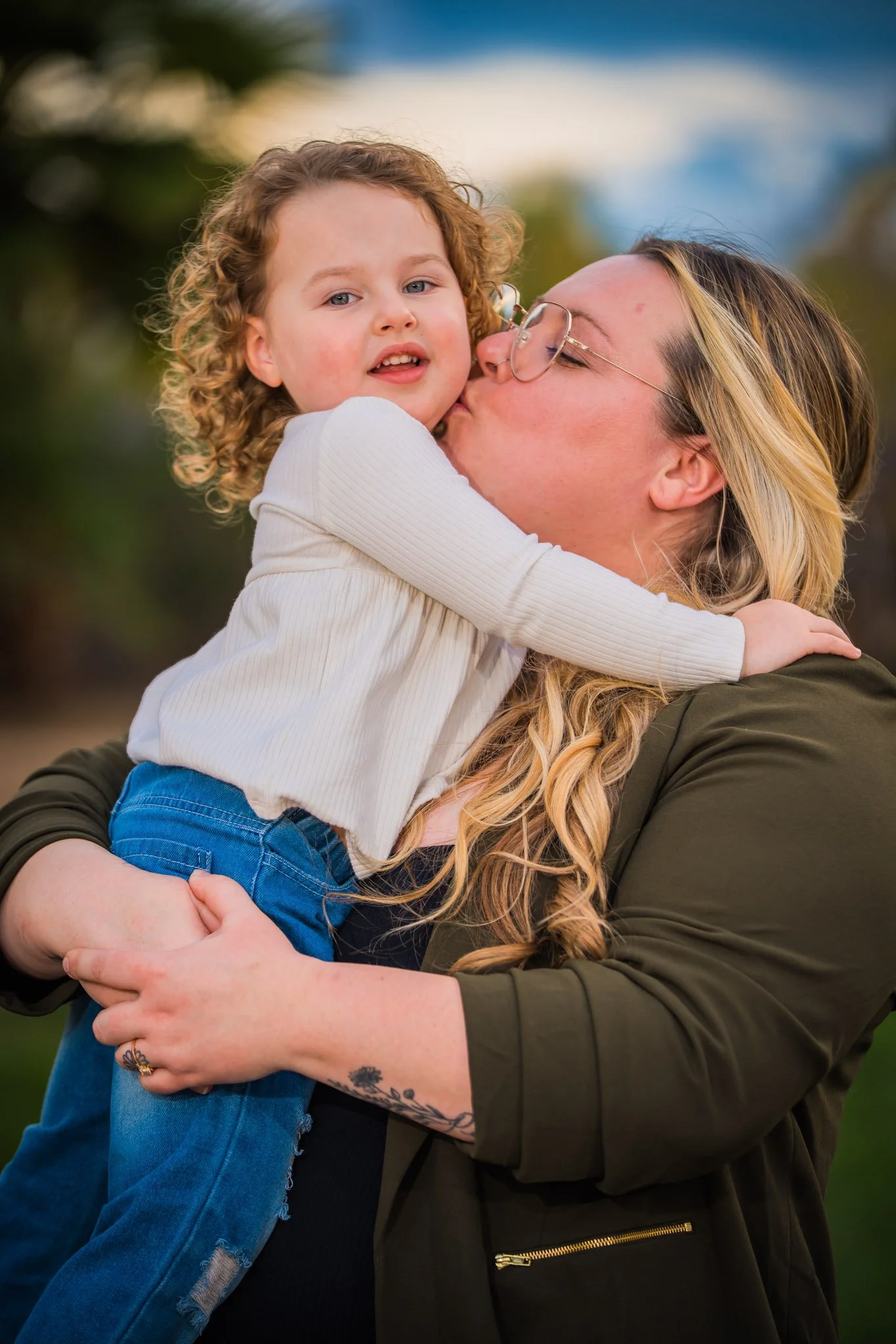 2025-11-22-Courtney-Family-Photography-nov-22nd-2025-Social-Media-034.jpg