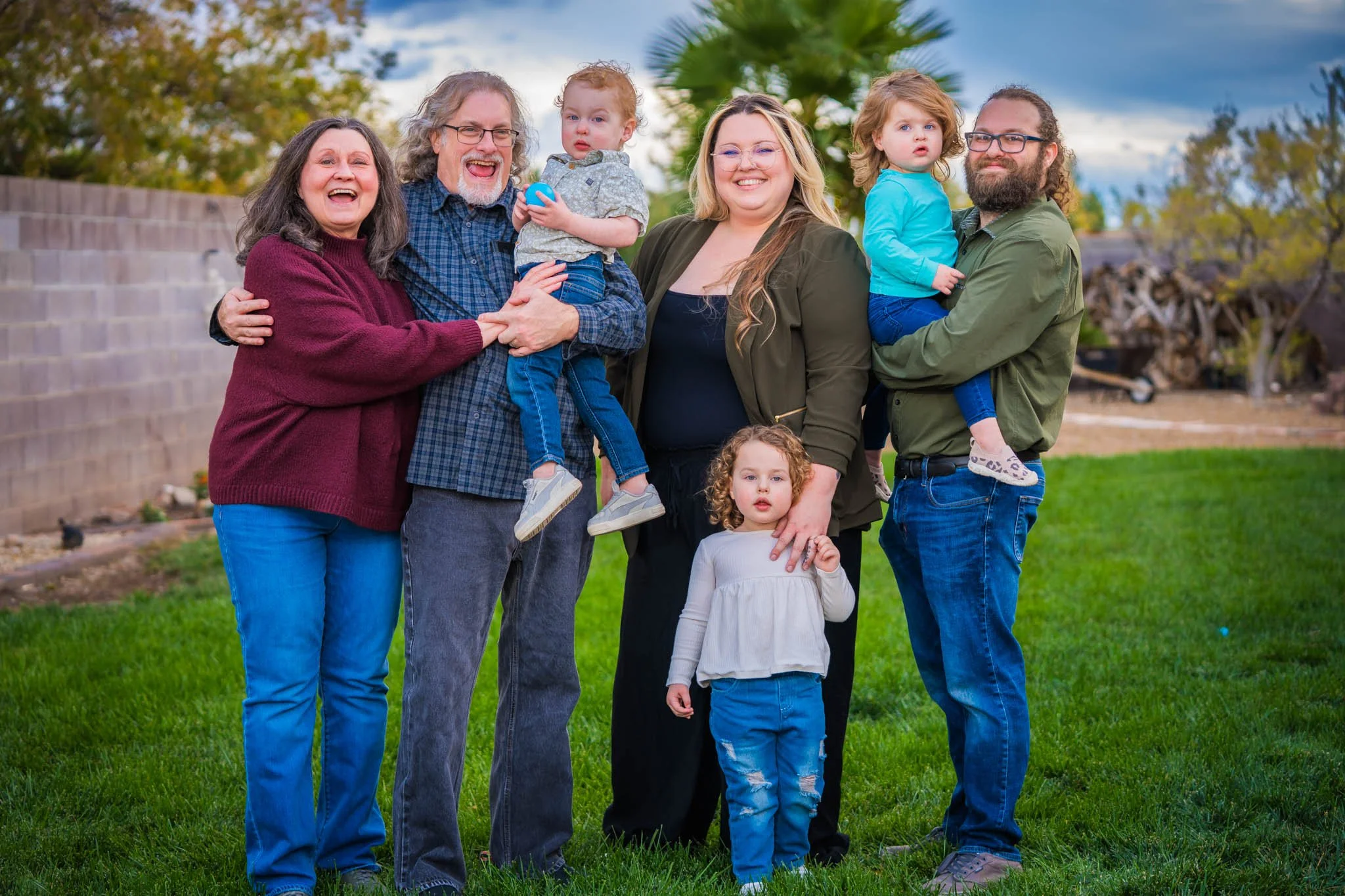 2025-11-22-Courtney-Family-Photography-nov-22nd-2025-Social-Media-042.jpg