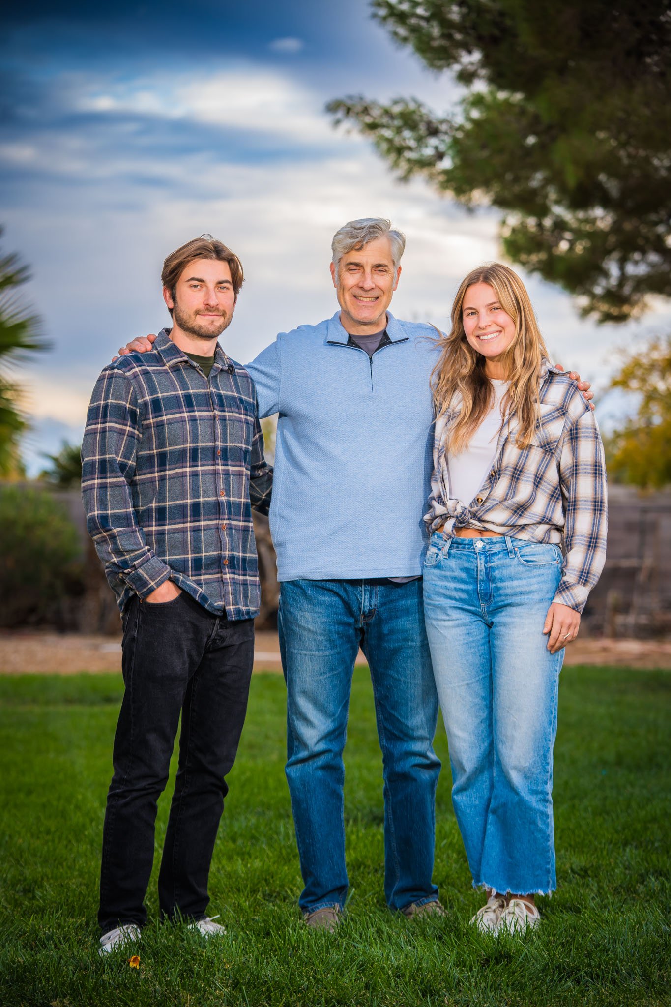 2025-11-22-Courtney-Family-Photography-nov-22nd-2025-Social-Media-074.jpg