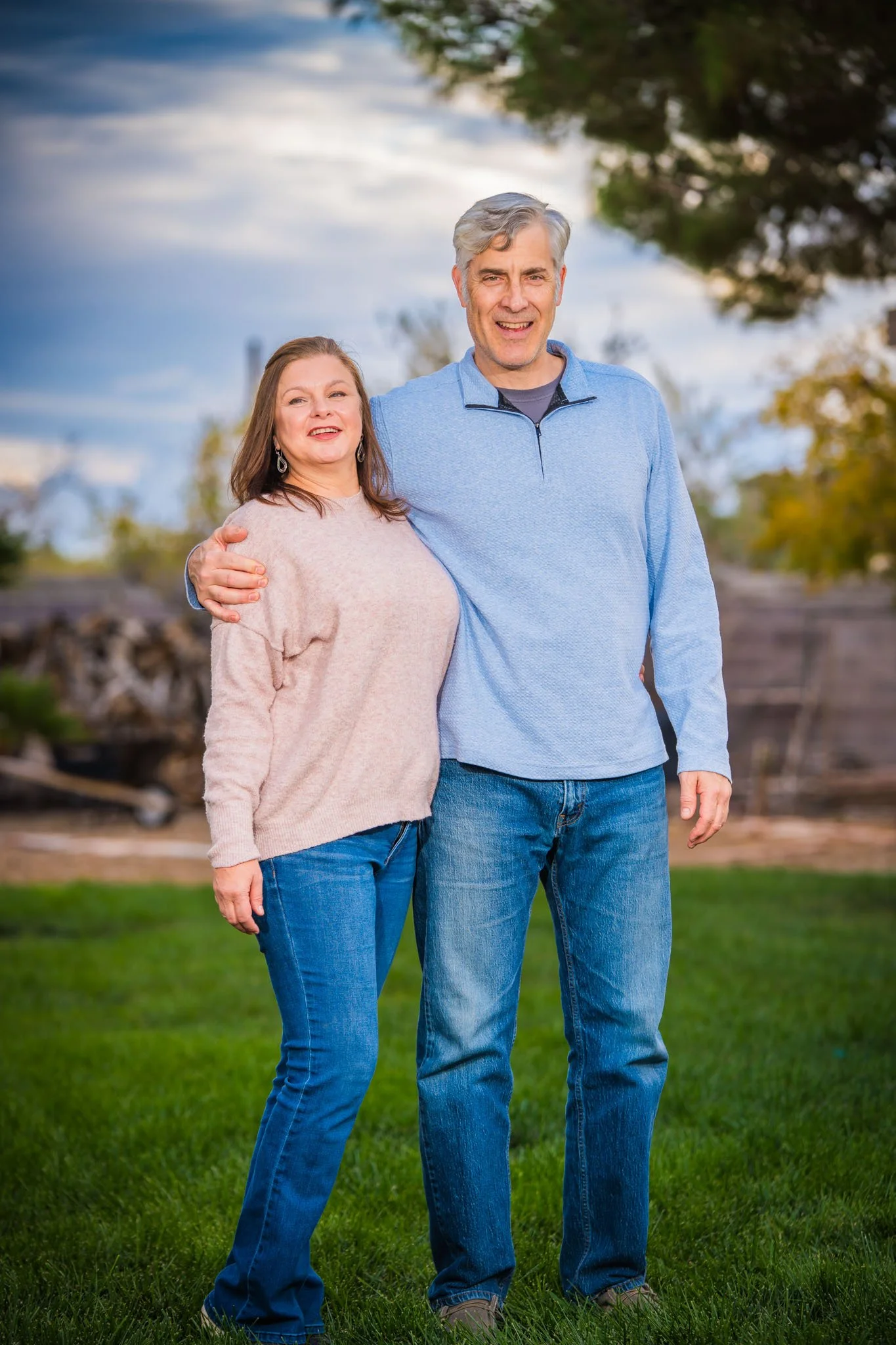 2025-11-22-Courtney-Family-Photography-nov-22nd-2025-Social-Media-077.jpg