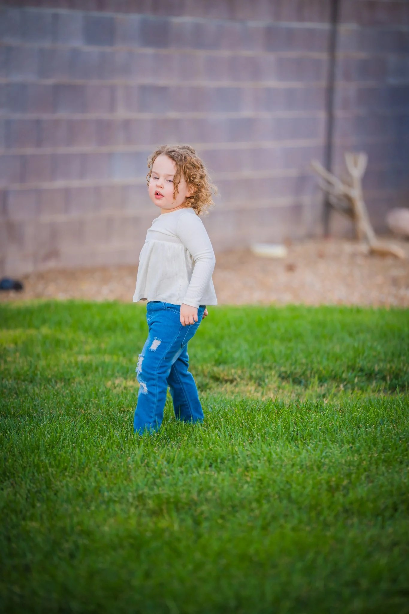 2025-11-22-Courtney-Family-Photography-nov-22nd-2025-Social-Media-200.jpg