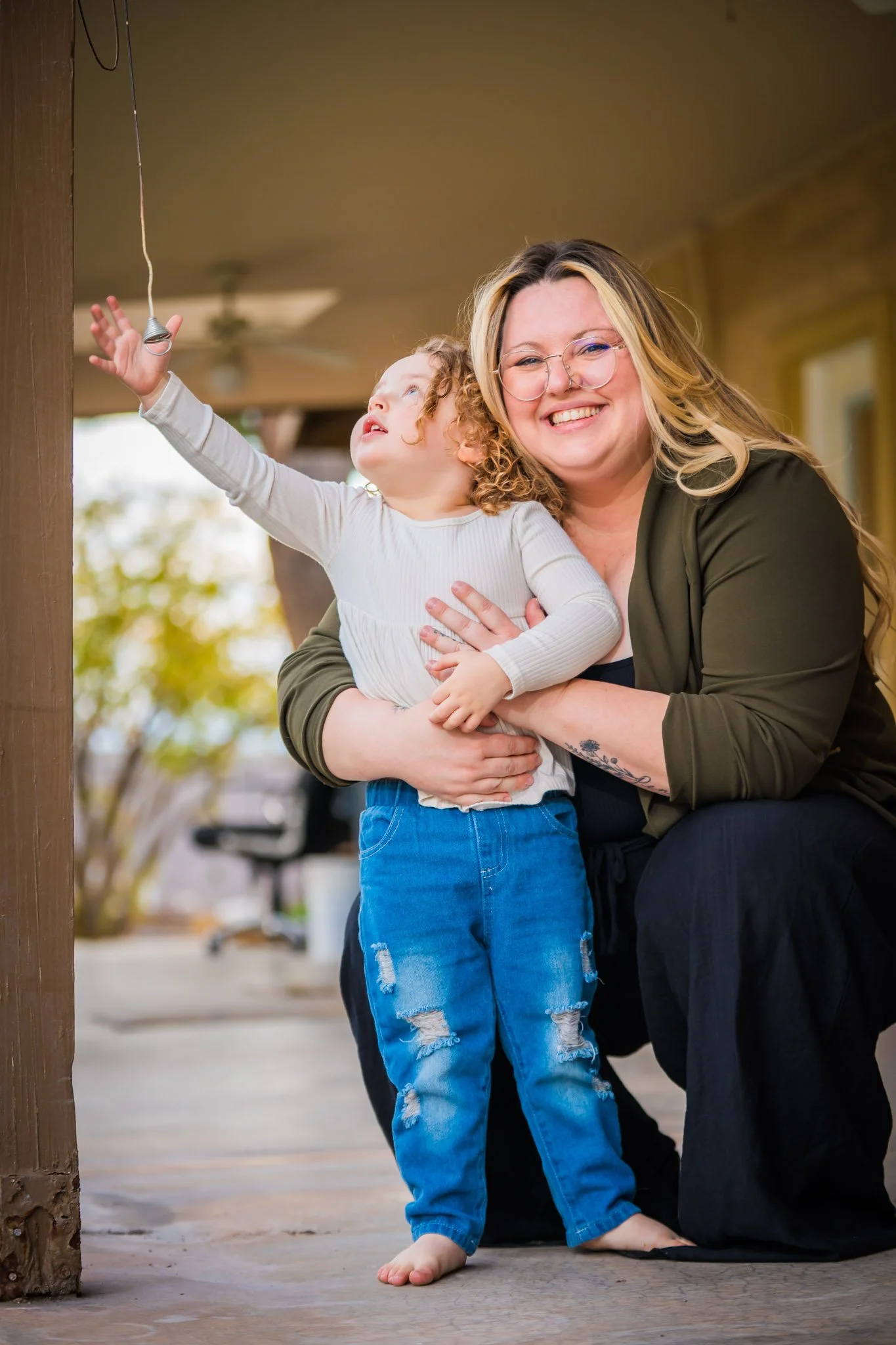 2025-11-22-Courtney-Family-Photography-nov-22nd-2025-Social-Media-208.jpg