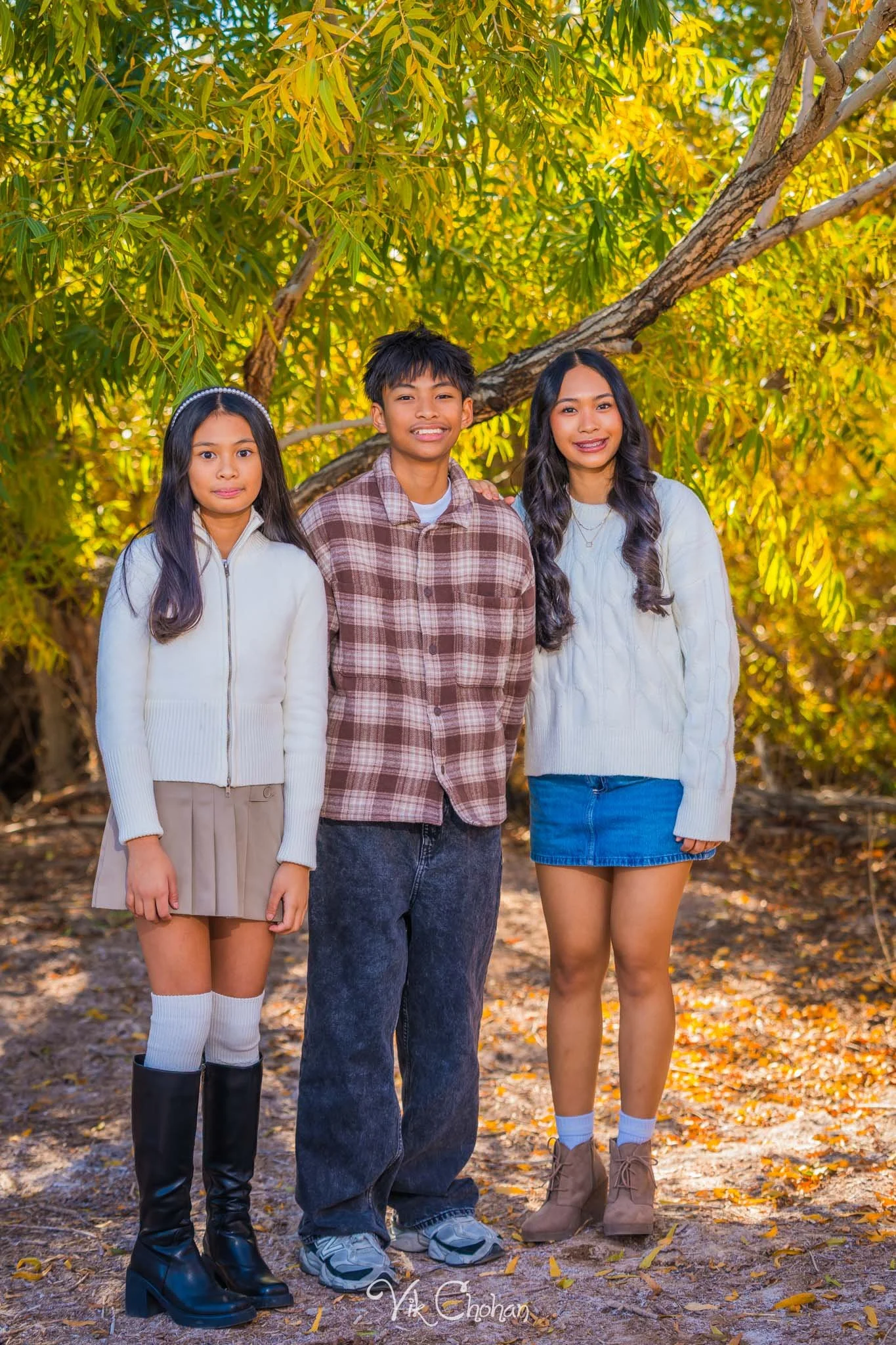 2025-12-07-Goll-Ulan-Family-Photography-Vik-Chohan-Photography-Social-Media-VCP-004.jpg