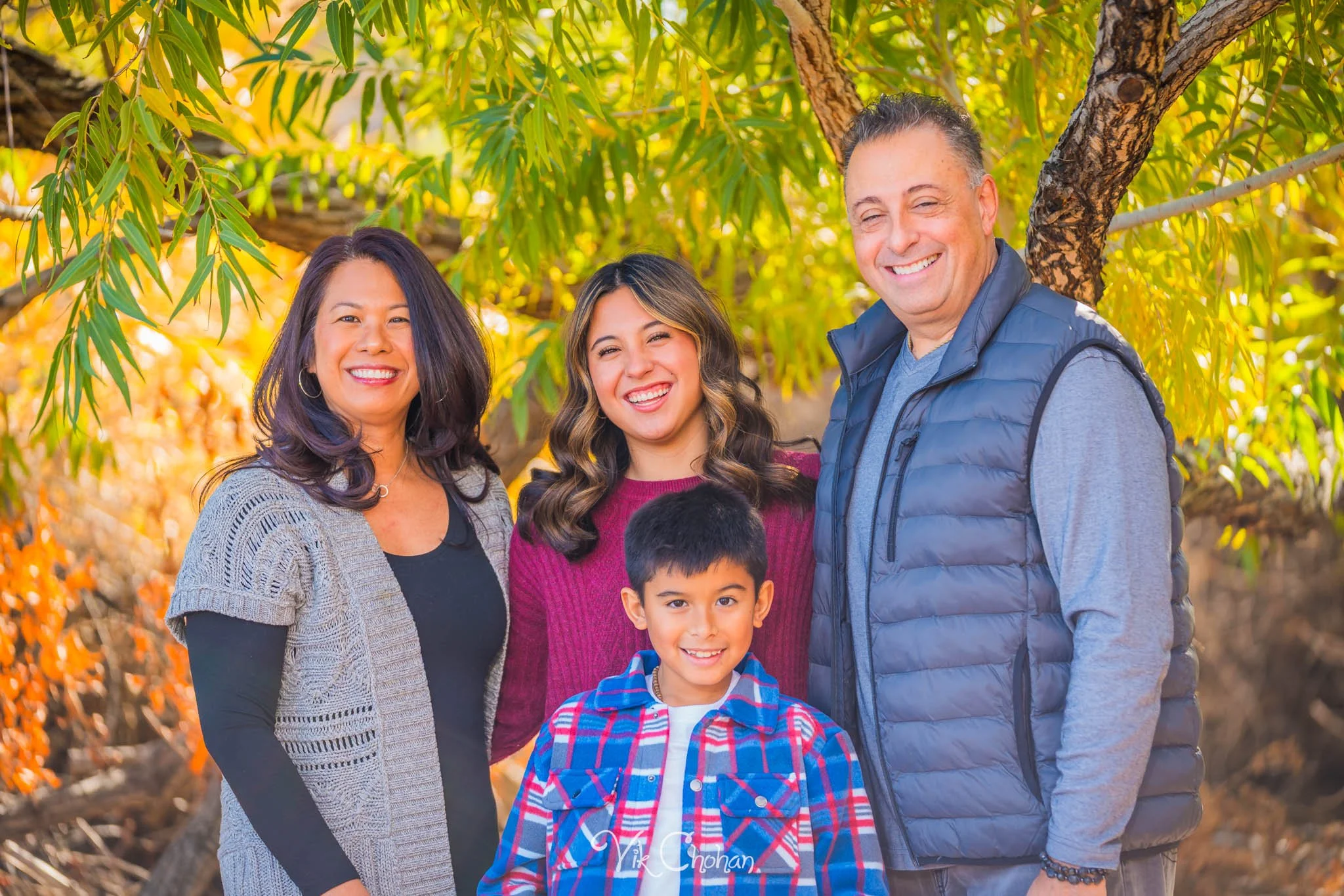 2025-12-07-Goll-Ulan-Family-Photography-Vik-Chohan-Photography-Social-Media-VCP-039.jpg