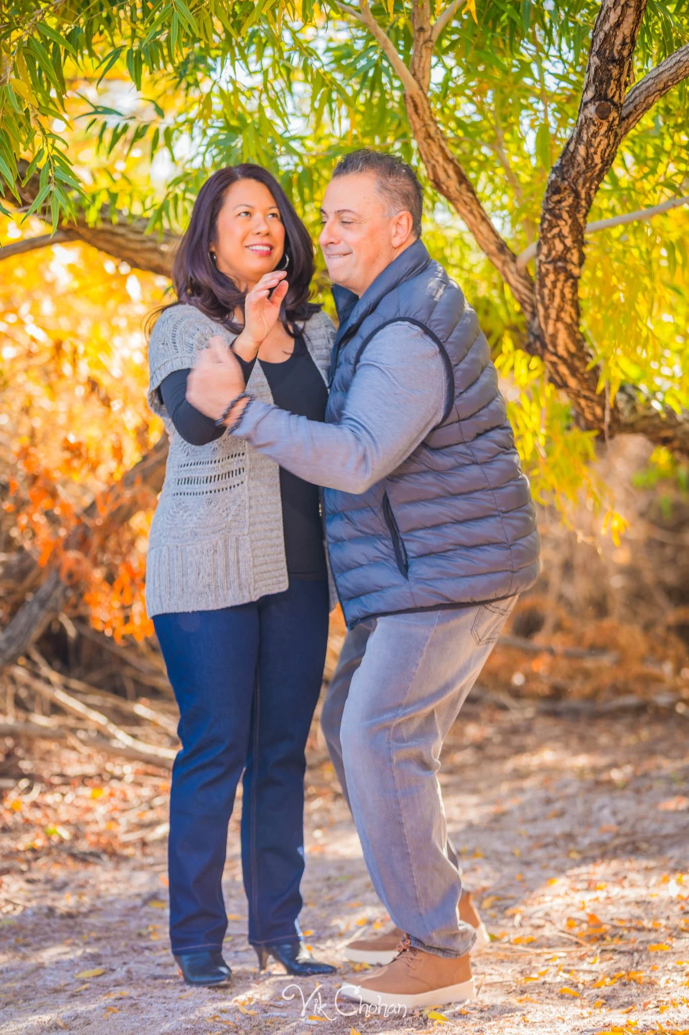 2025-12-07-Goll-Ulan-Family-Photography-Vik-Chohan-Photography-Social-Media-VCP-043.jpg