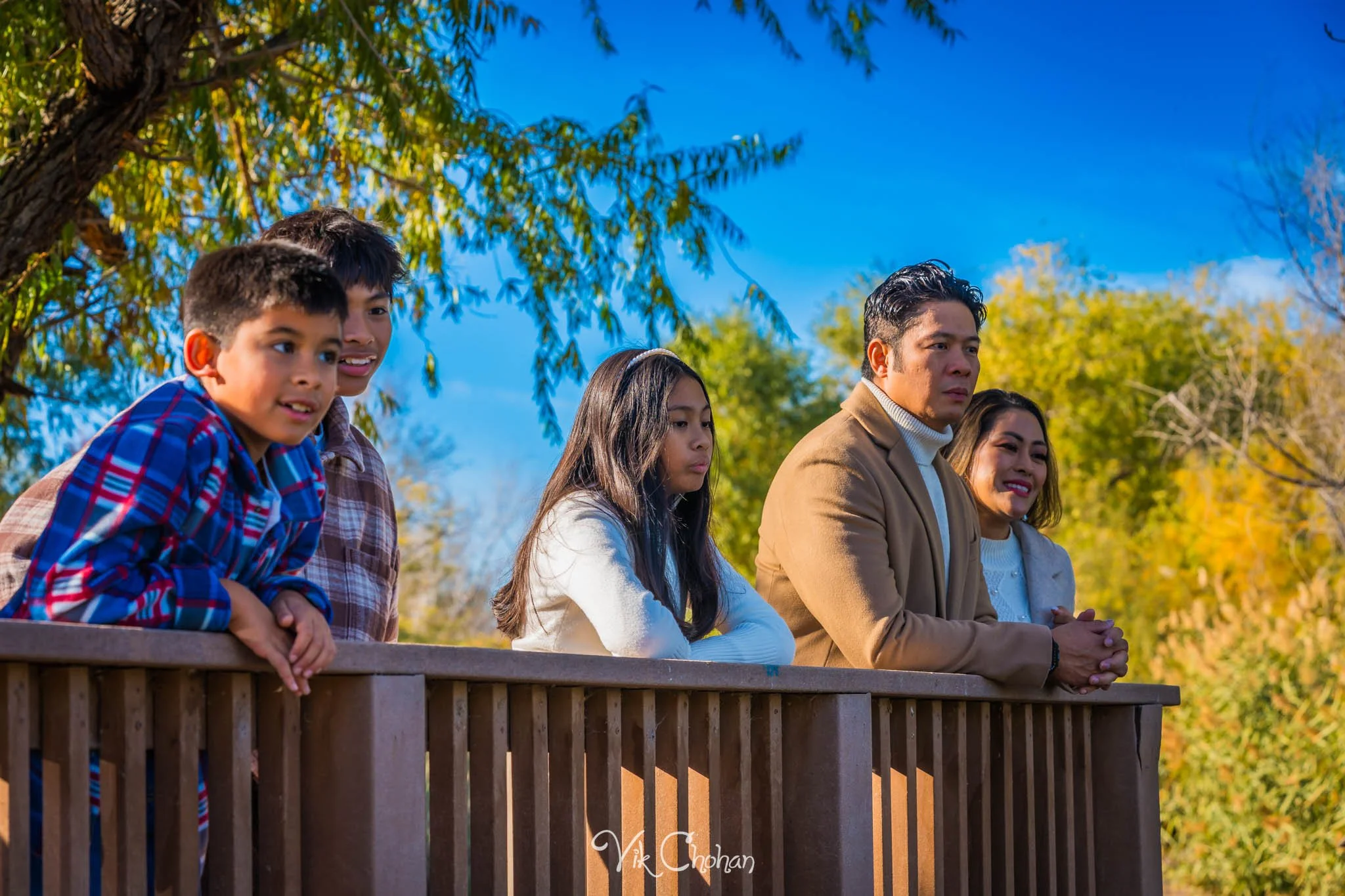 2025-12-07-Goll-Ulan-Family-Photography-Vik-Chohan-Photography-Social-Media-VCP-051.jpg
