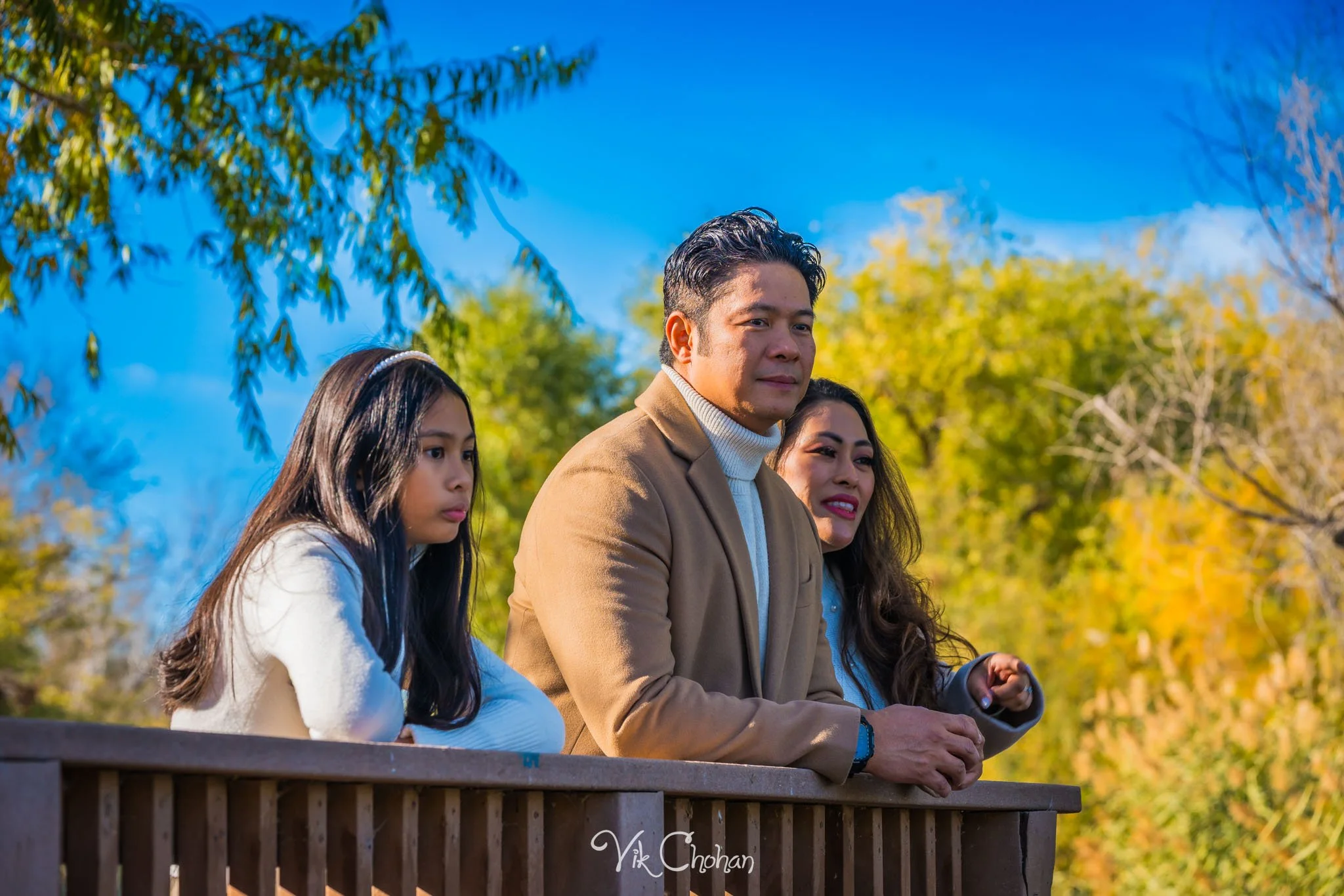 2025-12-07-Goll-Ulan-Family-Photography-Vik-Chohan-Photography-Social-Media-VCP-054.jpg