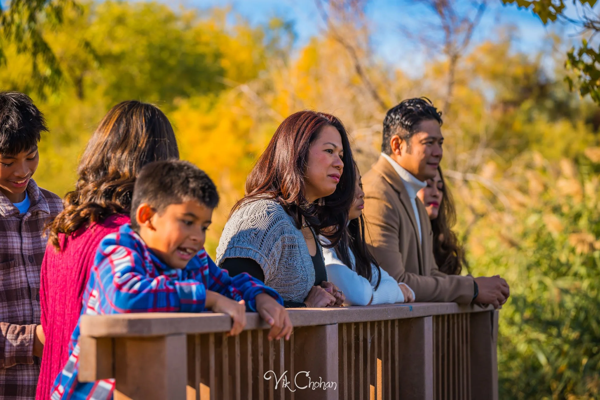 2025-12-07-Goll-Ulan-Family-Photography-Vik-Chohan-Photography-Social-Media-VCP-056.jpg