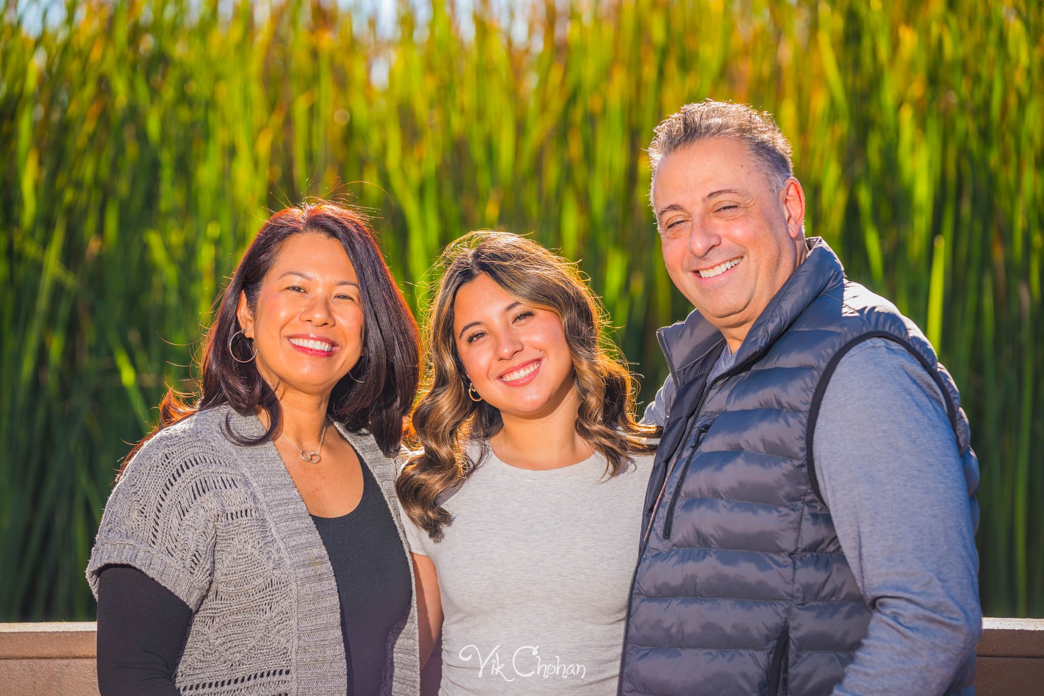 2025-12-07-Goll-Ulan-Family-Photography-Vik-Chohan-Photography-Social-Media-VCP-130.jpg