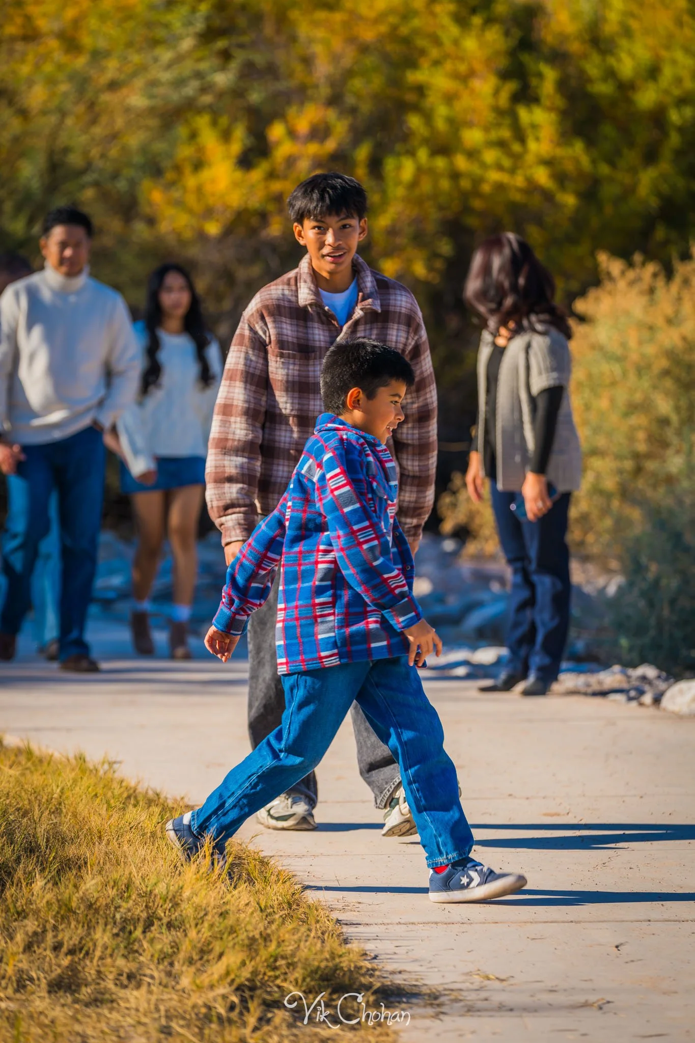 2025-12-07-Goll-Ulan-Family-Photography-Vik-Chohan-Photography-Social-Media-VCP-147.jpg