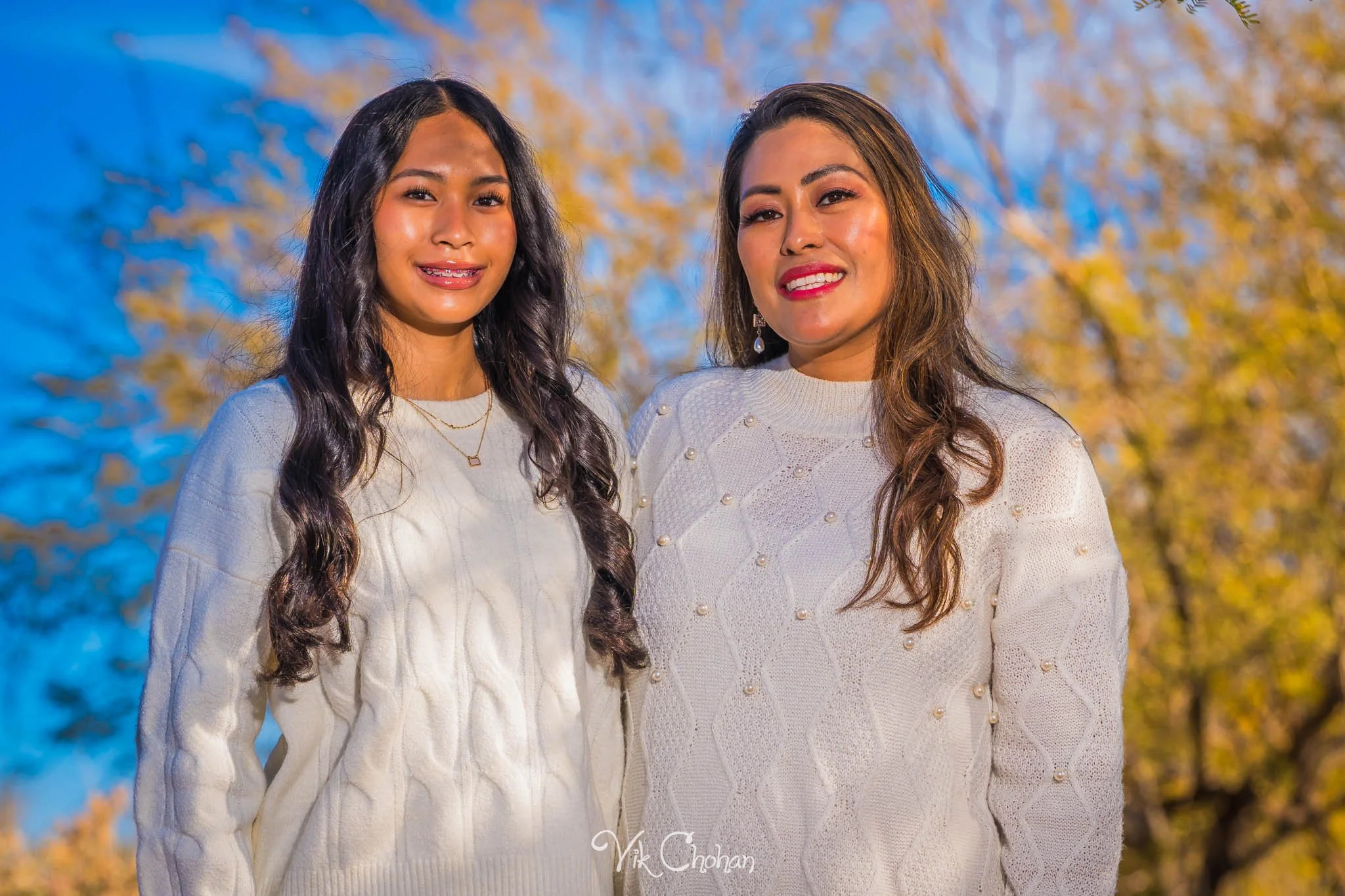 2025-12-07-Goll-Ulan-Family-Photography-Vik-Chohan-Photography-Social-Media-VCP-184.jpg