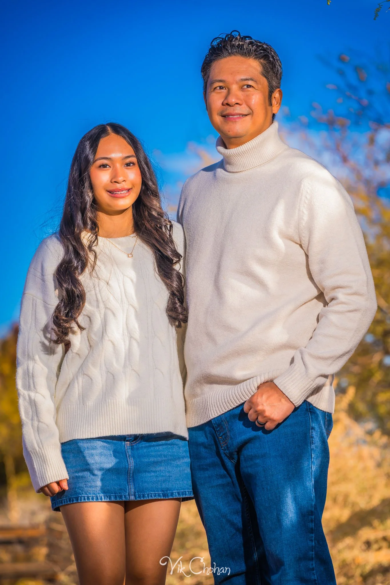 2025-12-07-Goll-Ulan-Family-Photography-Vik-Chohan-Photography-Social-Media-VCP-193.jpg