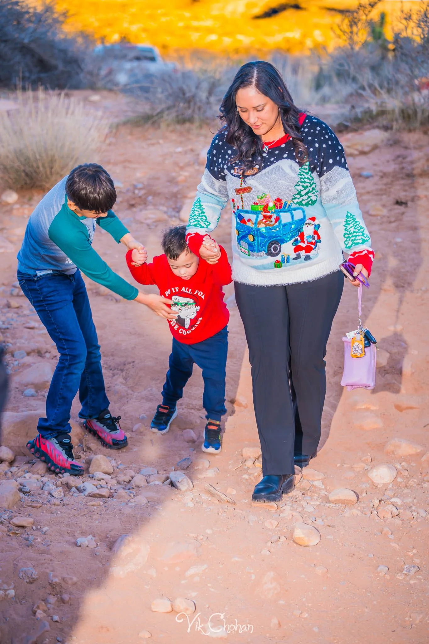 2025-12-07-Family-Photography-Vik-Chohan-Photography-Social-Media-VCP-001.jpg