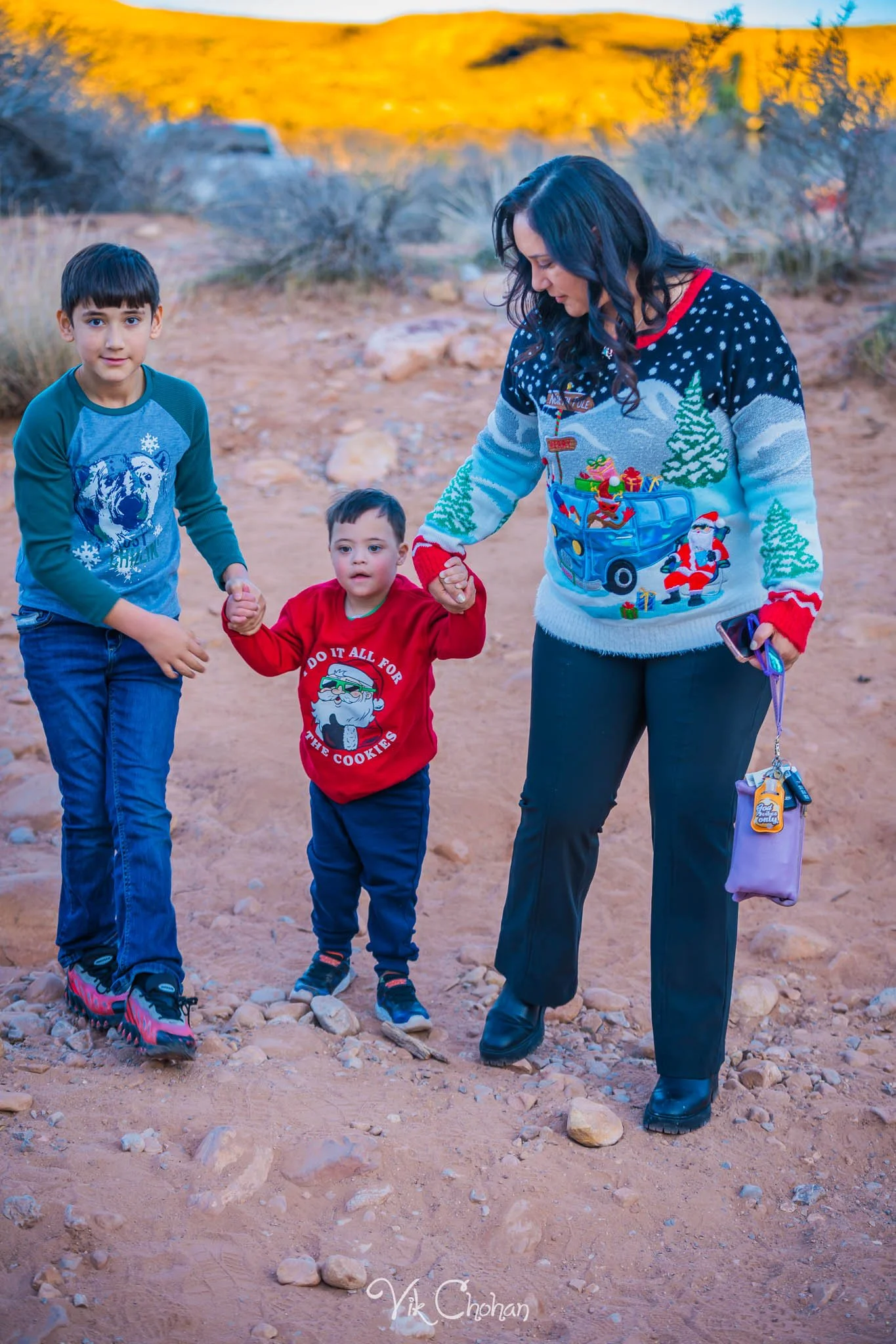 2025-12-07-Family-Photography-Vik-Chohan-Photography-Social-Media-VCP-002.jpg