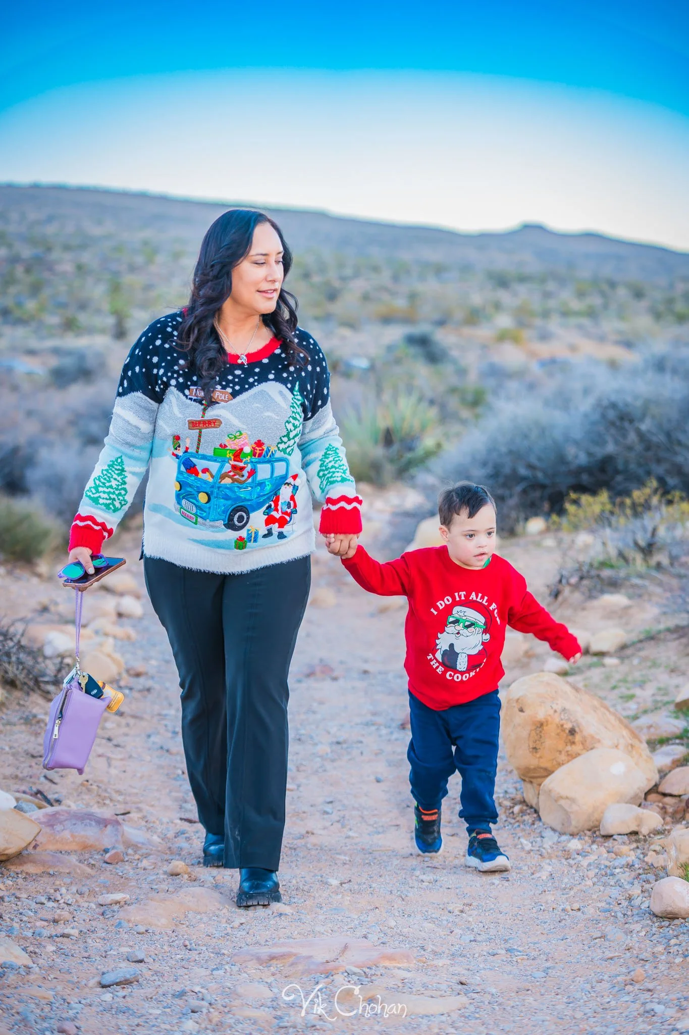 2025-12-07-Family-Photography-Vik-Chohan-Photography-Social-Media-VCP-008.jpg