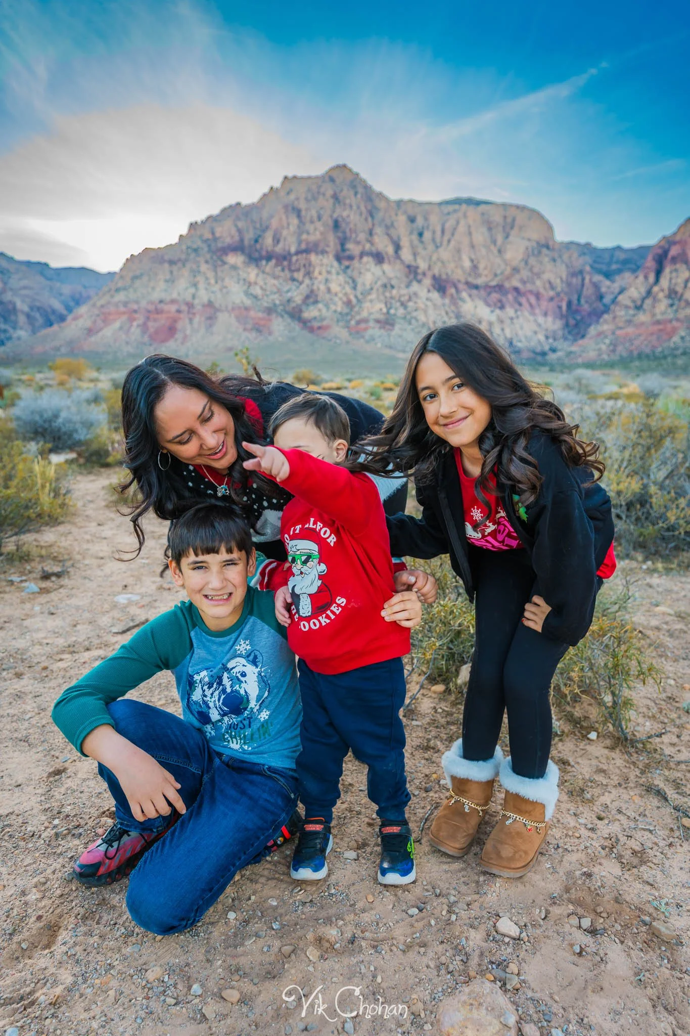2025-12-07-Family-Photography-Vik-Chohan-Photography-Social-Media-VCP-041.jpg