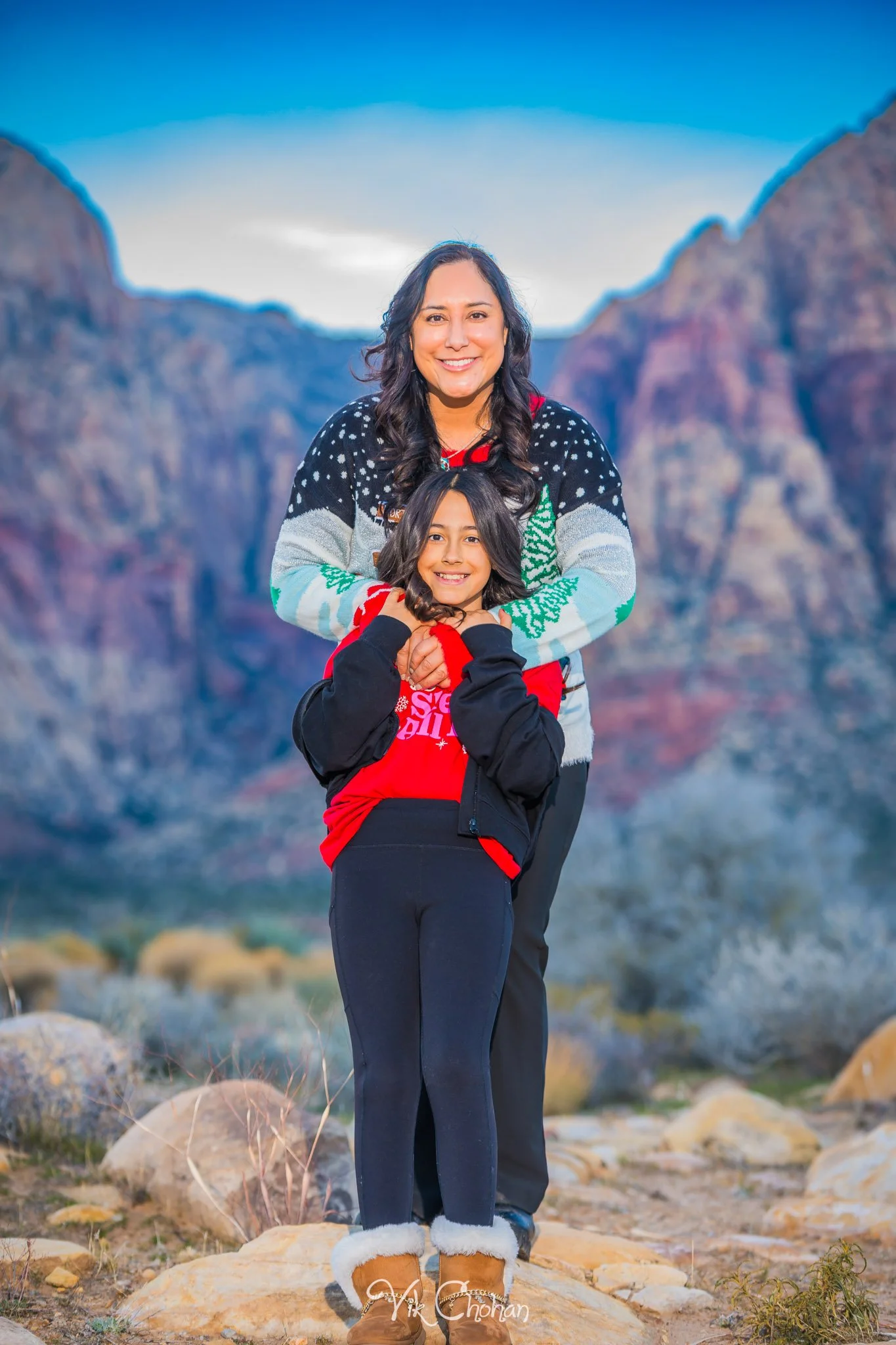 2025-12-07-Family-Photography-Vik-Chohan-Photography-Social-Media-VCP-058.jpg