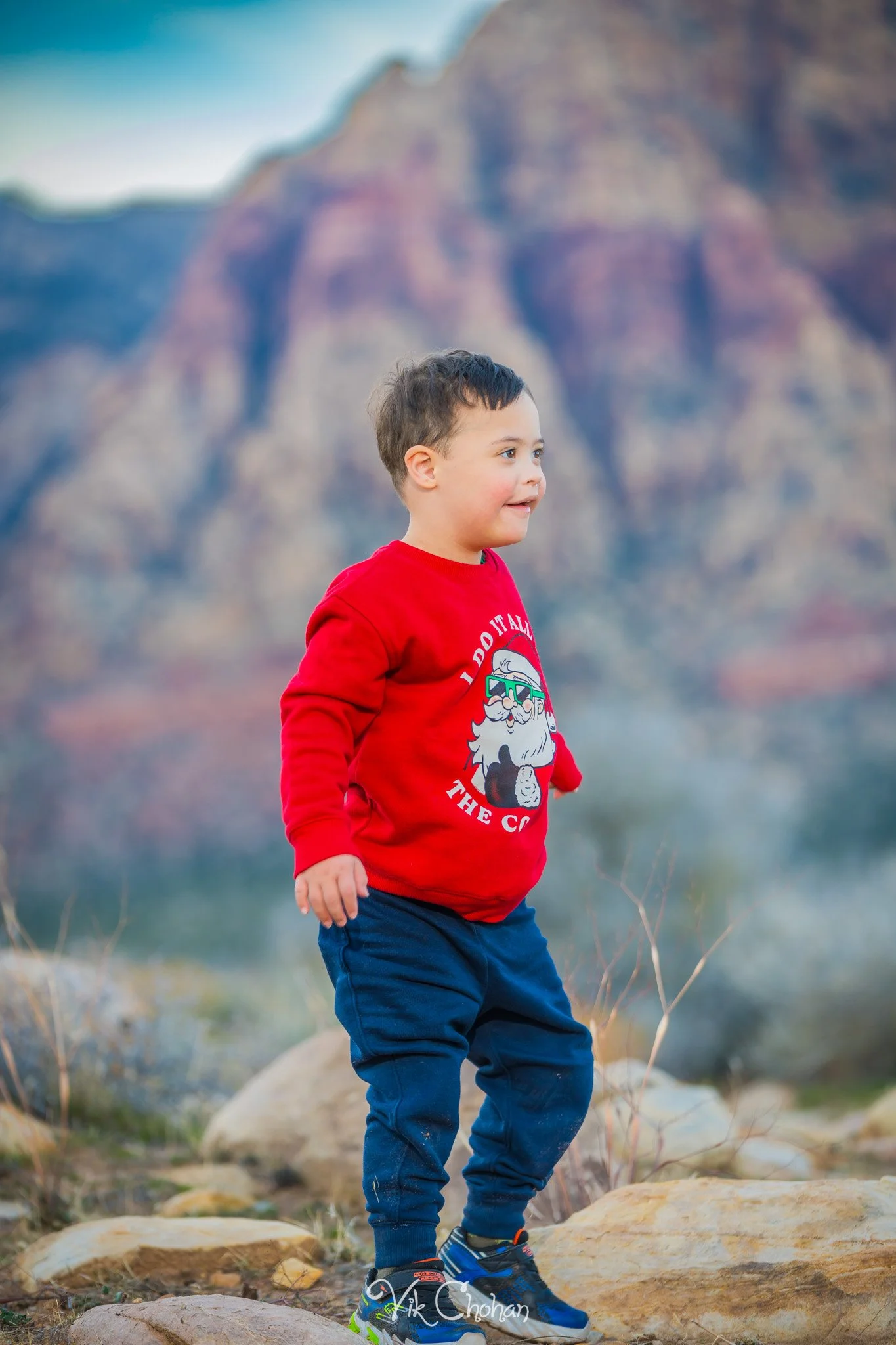 2025-12-07-Family-Photography-Vik-Chohan-Photography-Social-Media-VCP-080.jpg