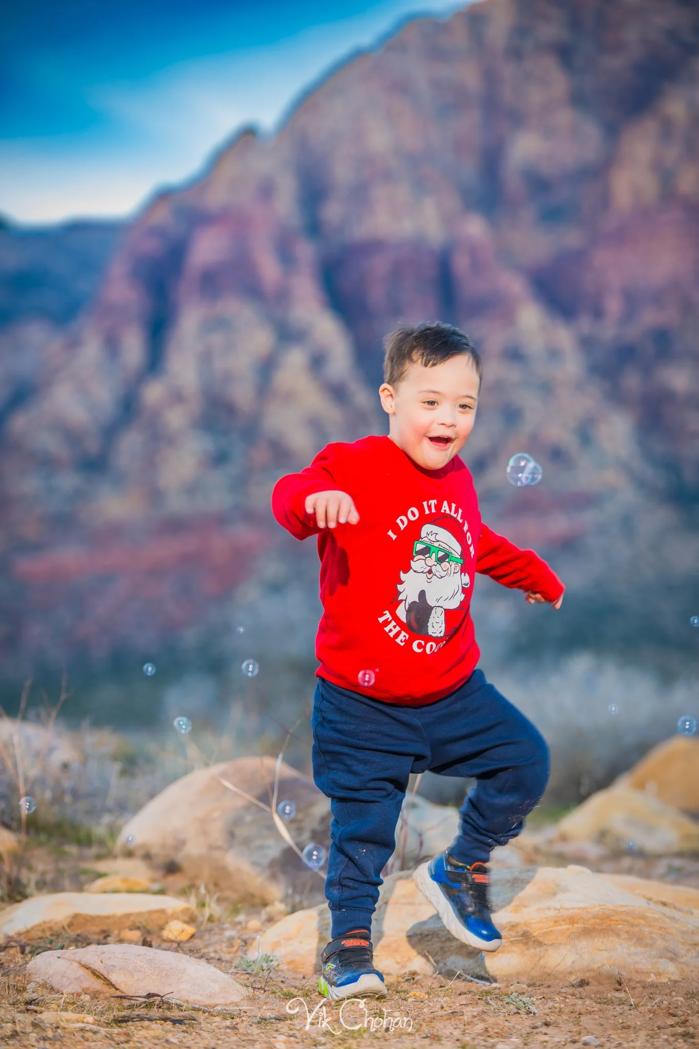 2025-12-07-Family-Photography-Vik-Chohan-Photography-Social-Media-VCP-082.jpg
