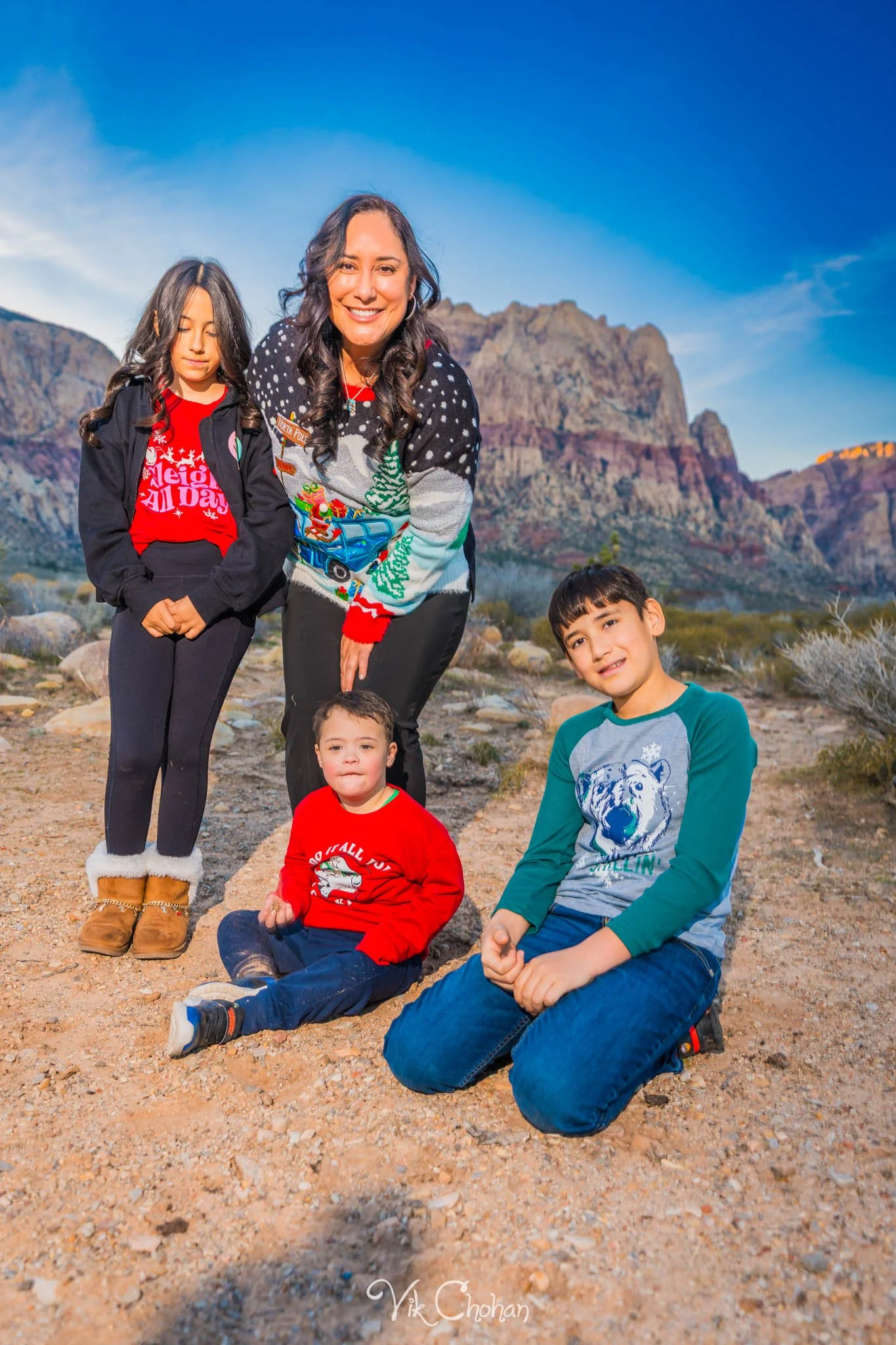2025-12-07-Family-Photography-Vik-Chohan-Photography-Social-Media-VCP-104.jpg