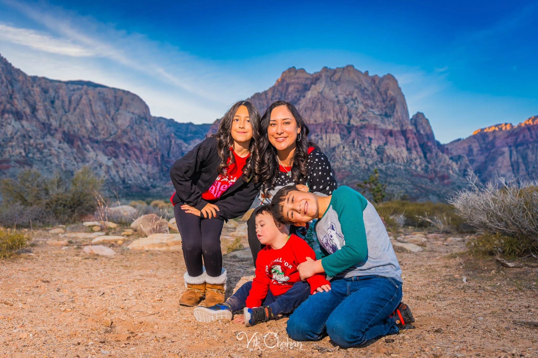 2025-12-07-Family-Photography-Vik-Chohan-Photography-Social-Media-VCP-105.jpg