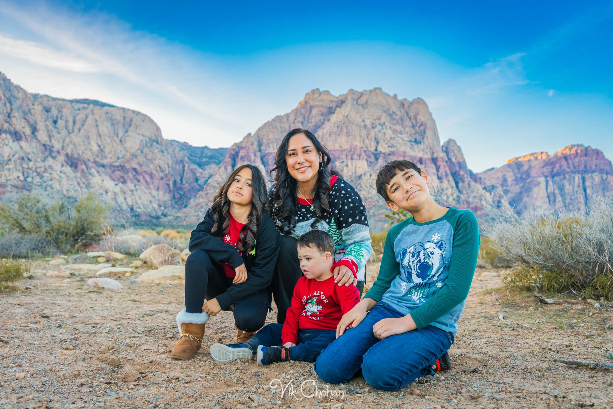 2025-12-07-Family-Photography-Vik-Chohan-Photography-Social-Media-VCP-108.jpg