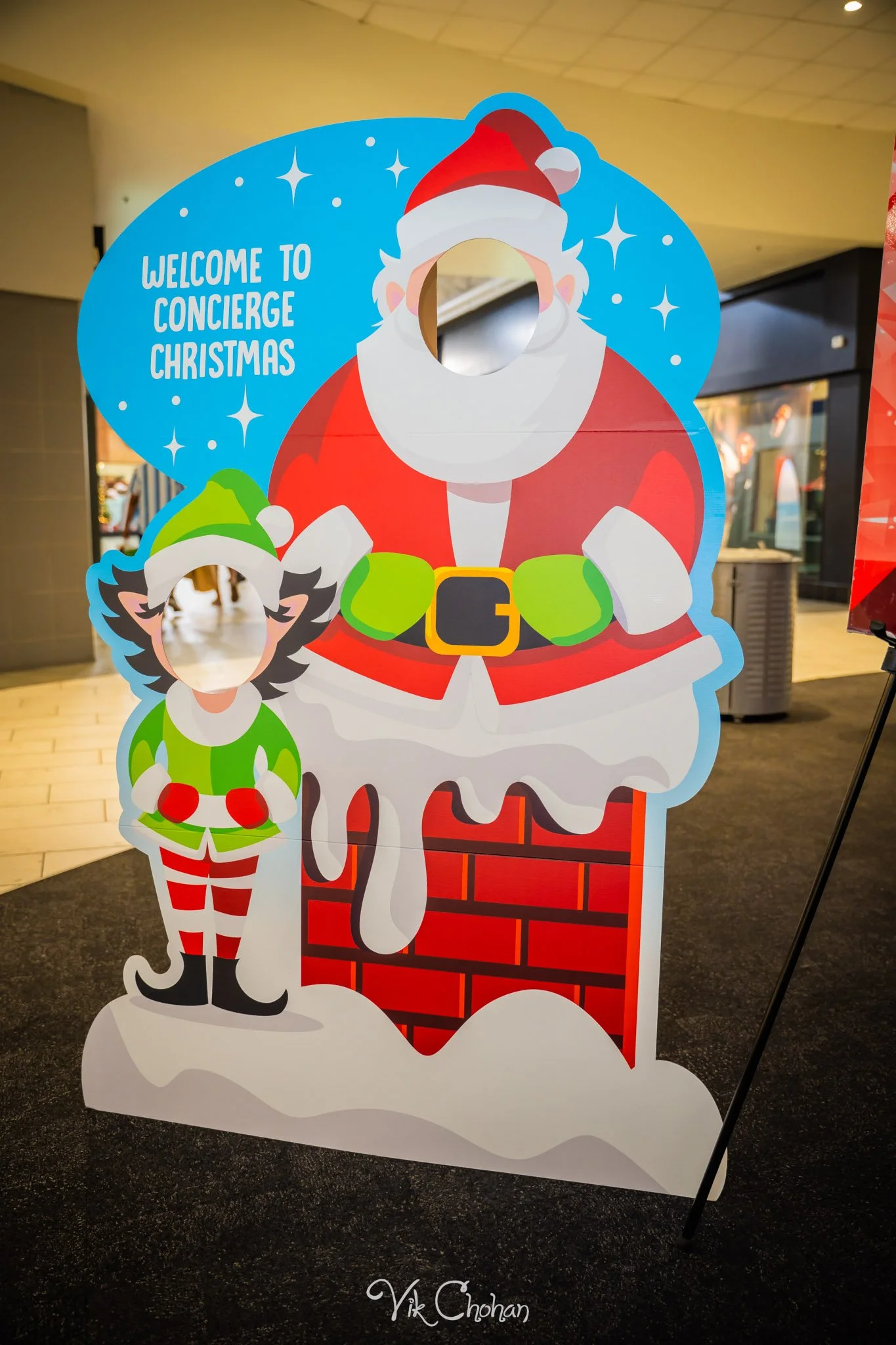 2025-12-10-INTRODeuce-Concierge-Christmas-at-LV-South-Premium-Outlets-2-Vik-Chohan-Photography-Social-Media-VCP-281.jpg